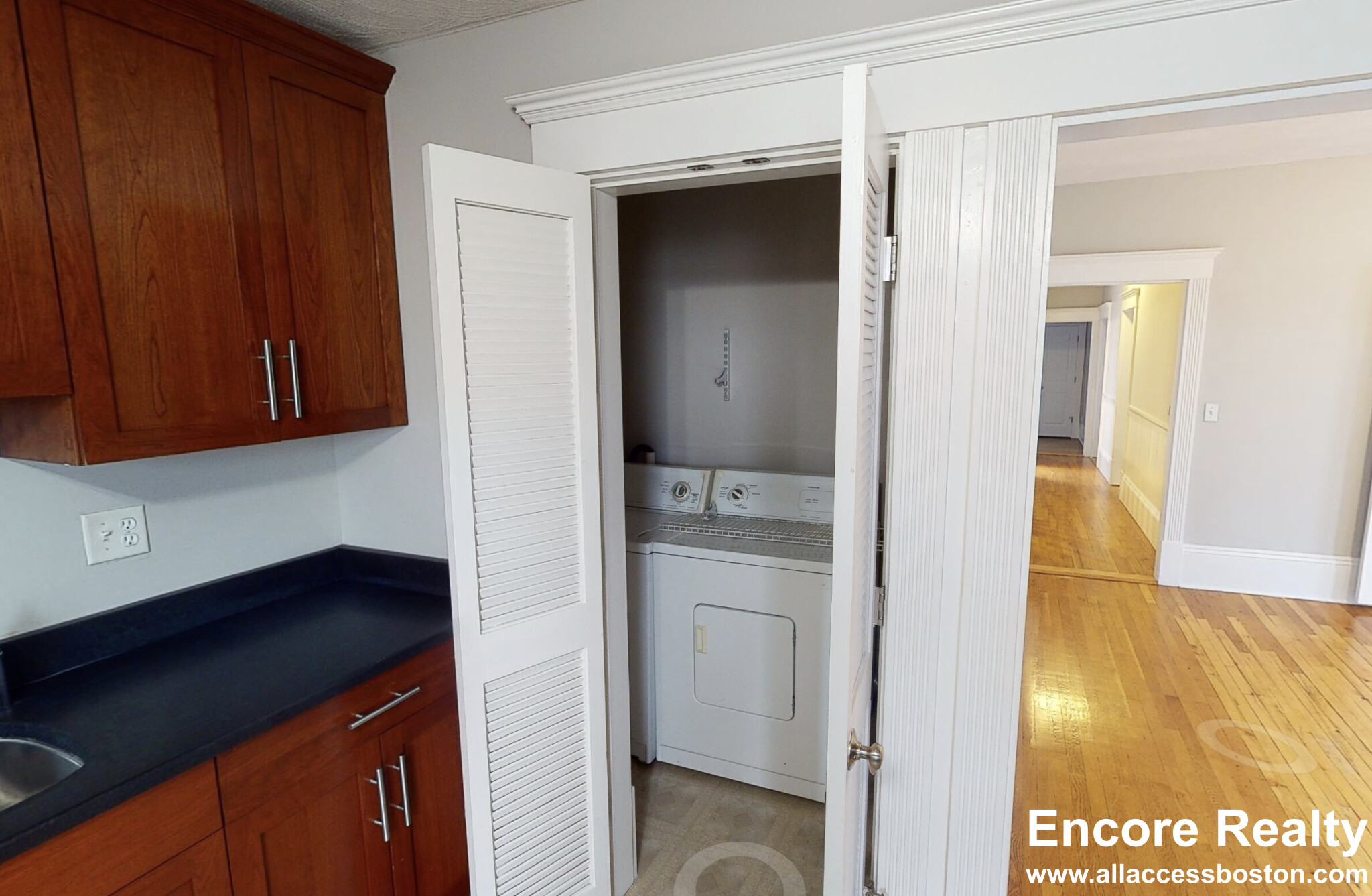 11A Beacon St, Inman Square