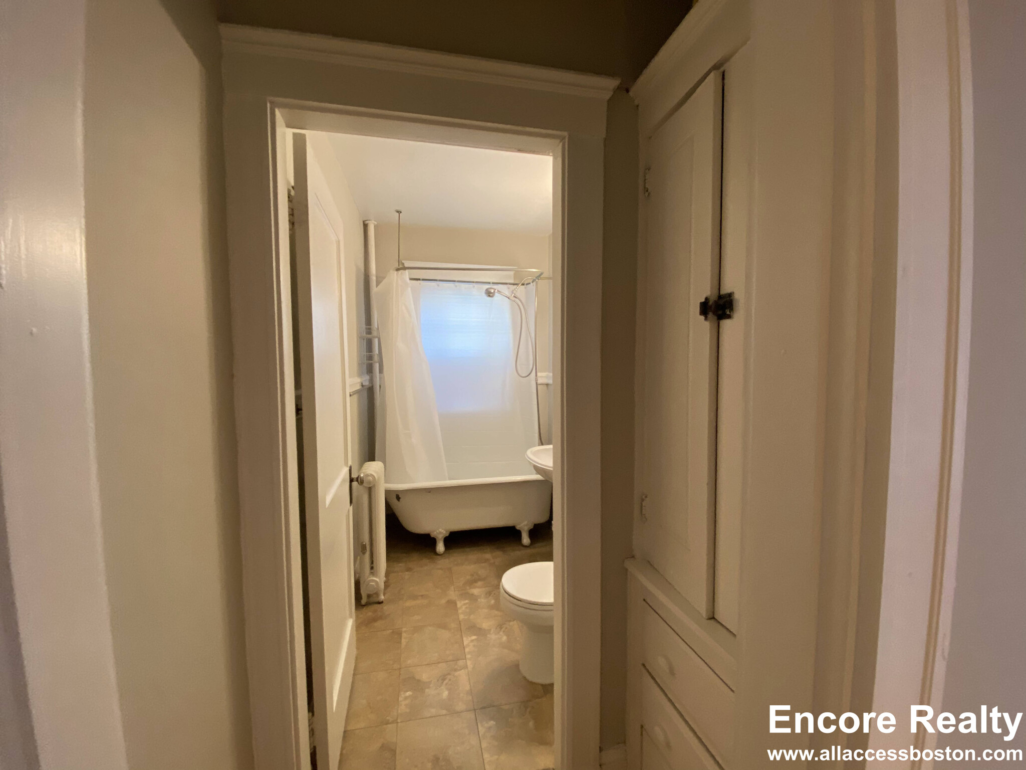 11 Story St, Harvard Square