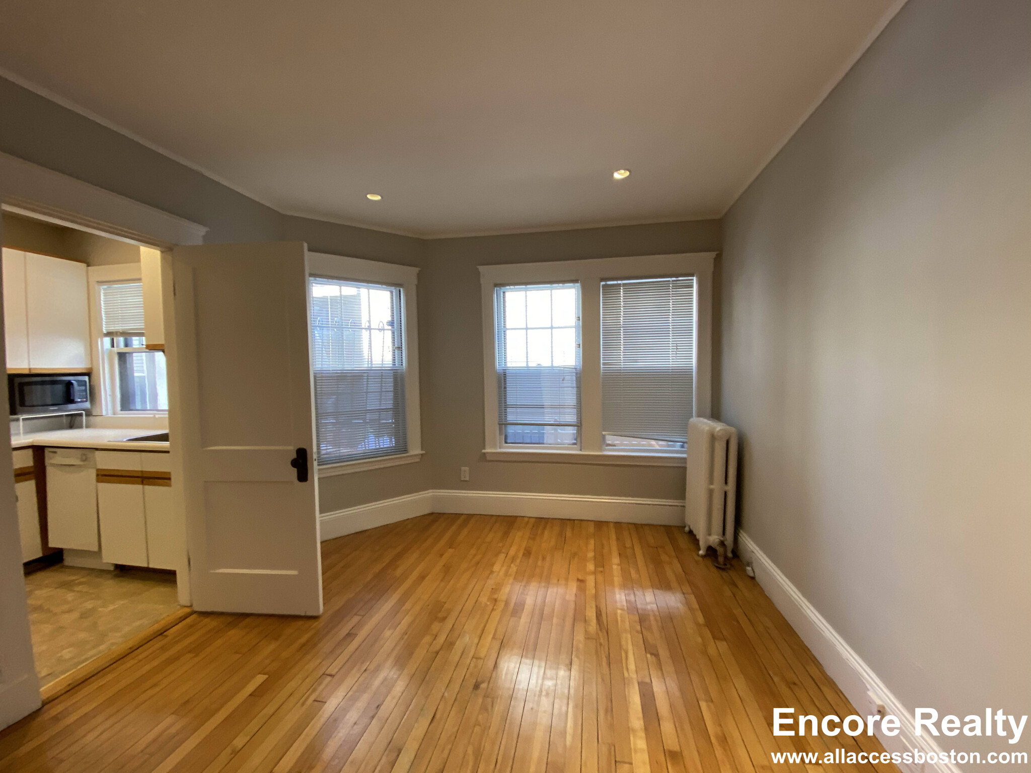 11 Story St, Harvard Square