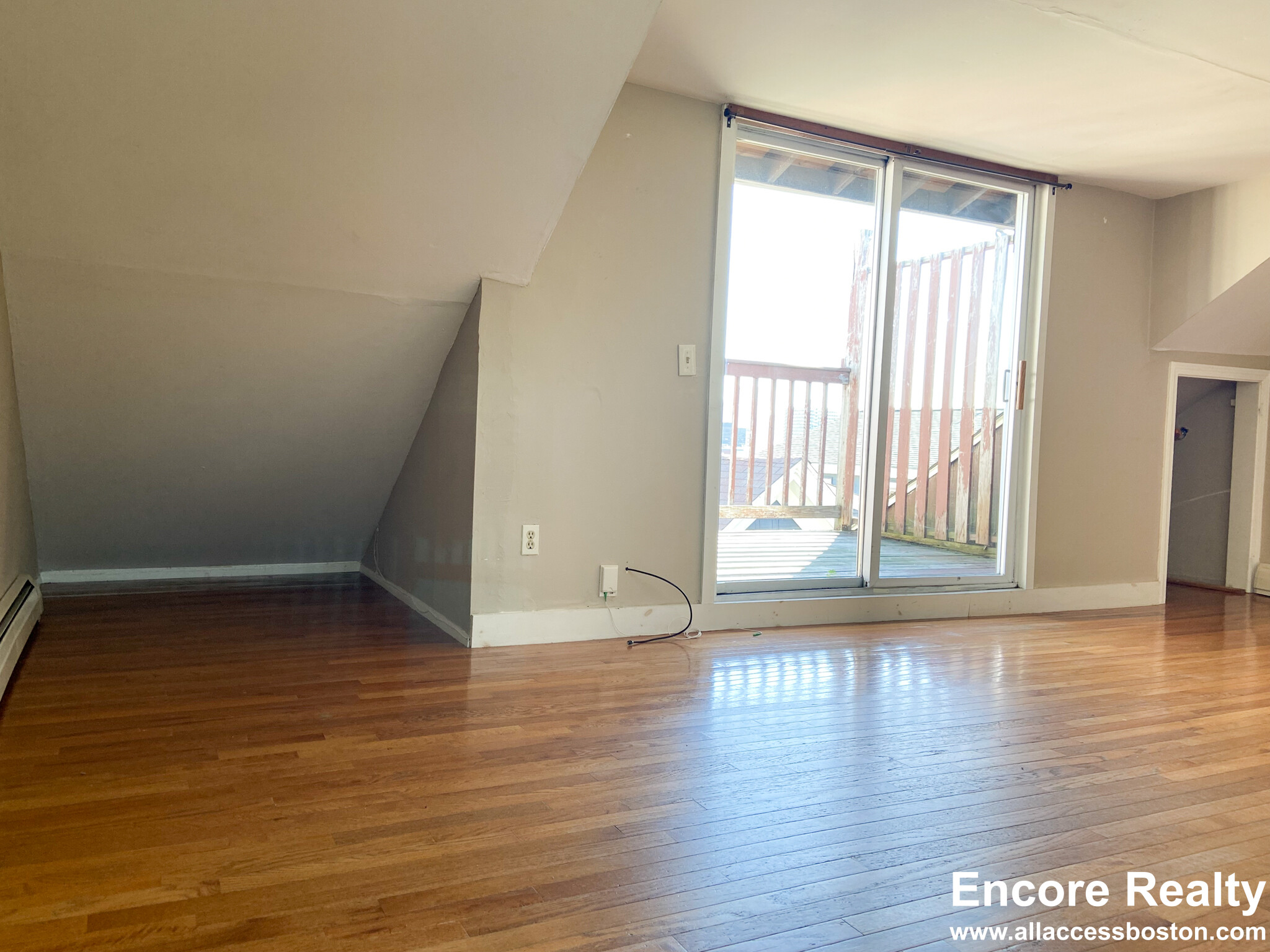 6  8 Sunset St, Mission Hill