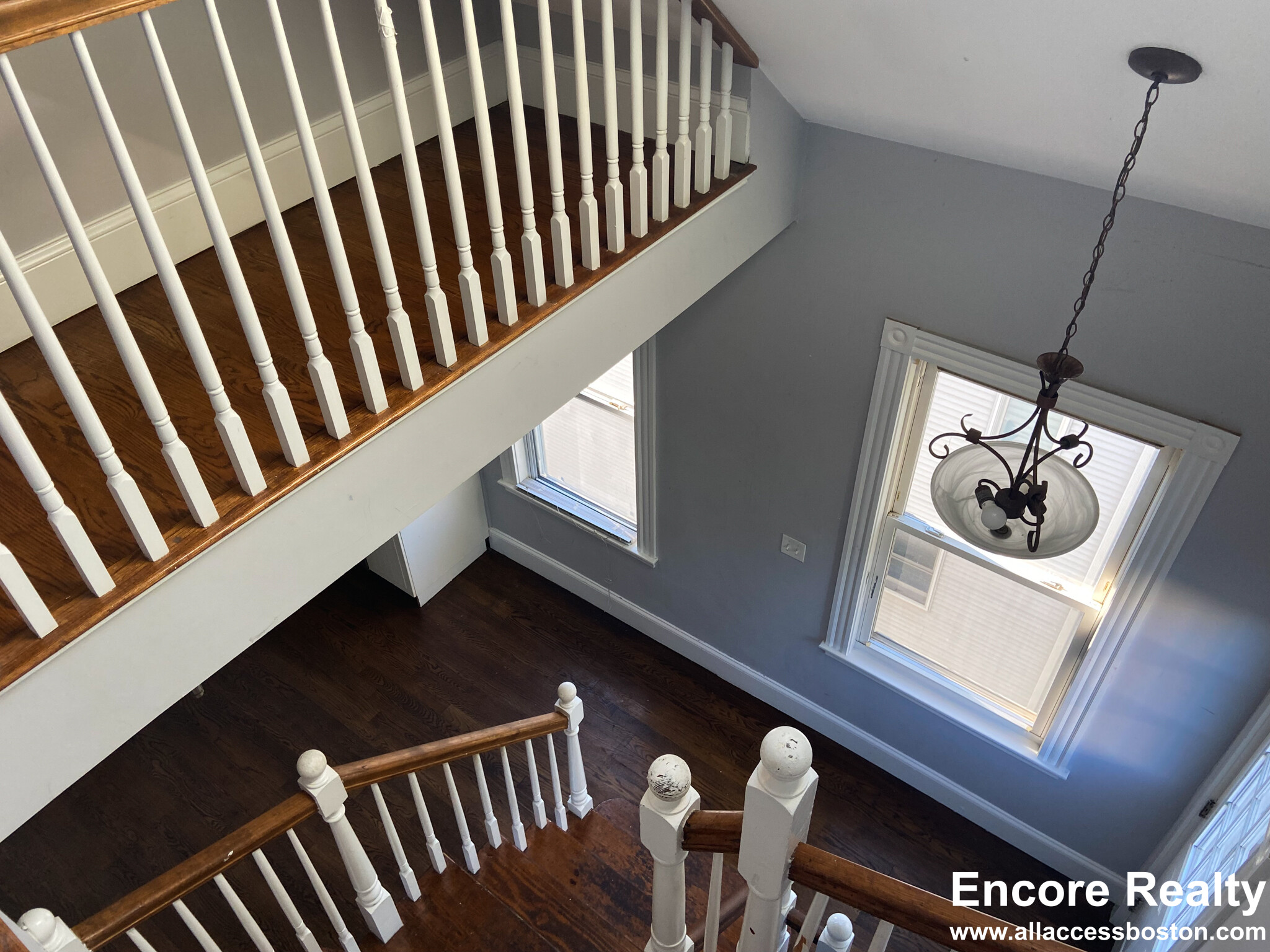 19 Parker Hill Ave, Mission Hill