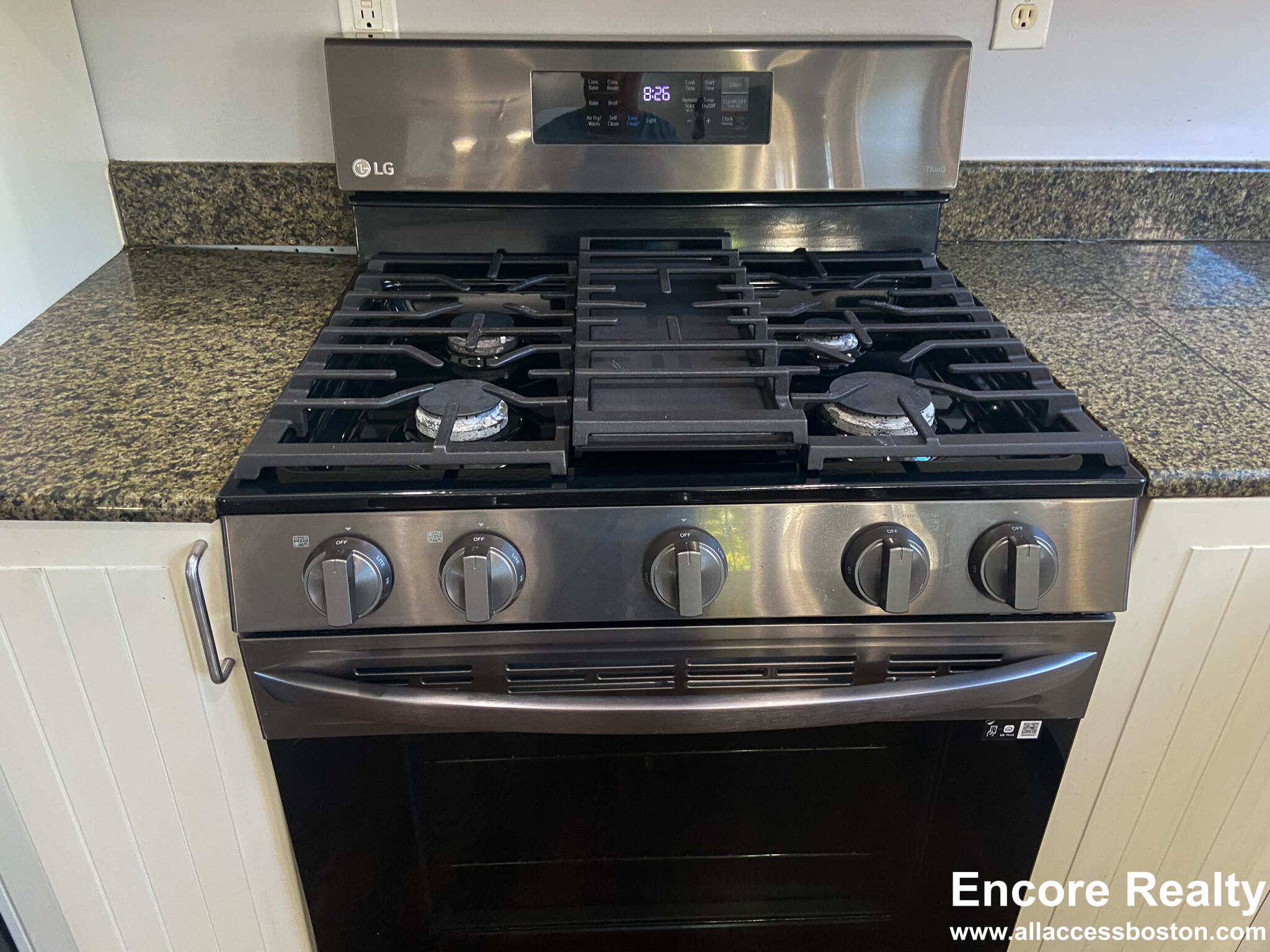 19 Parker Hill Ave, Mission Hill