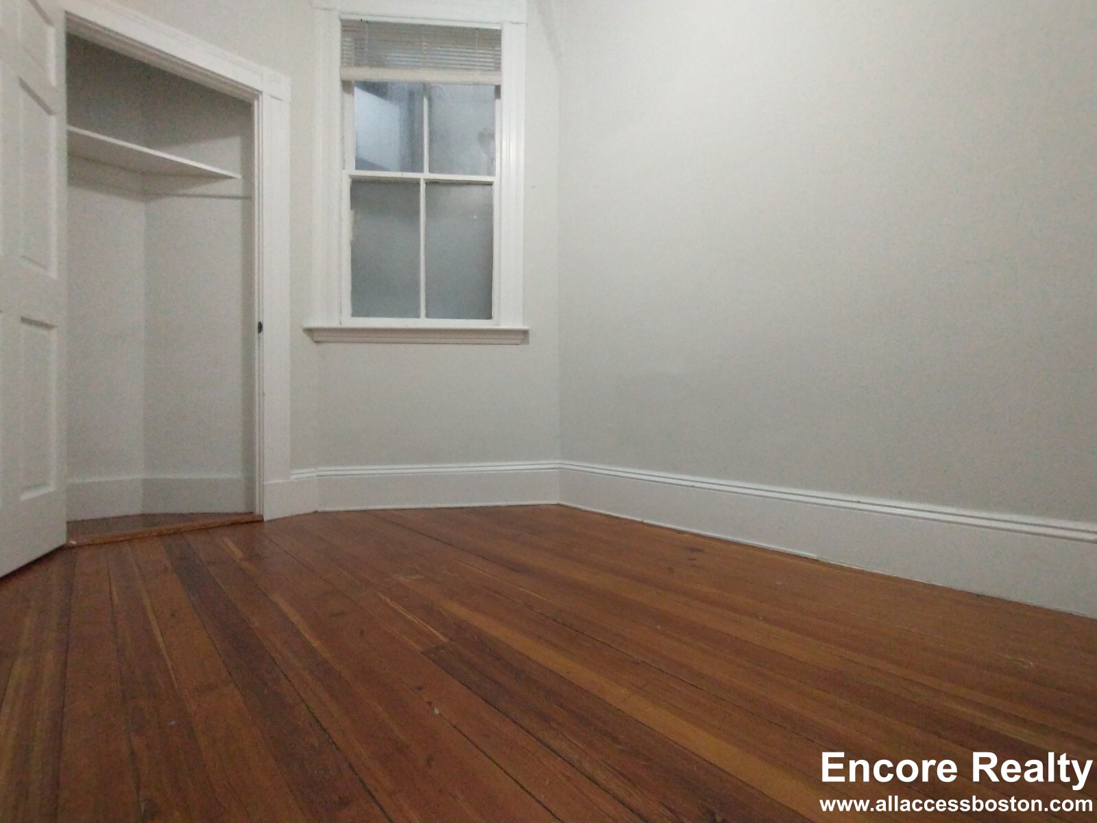 32 Orkney Rd, Brighton