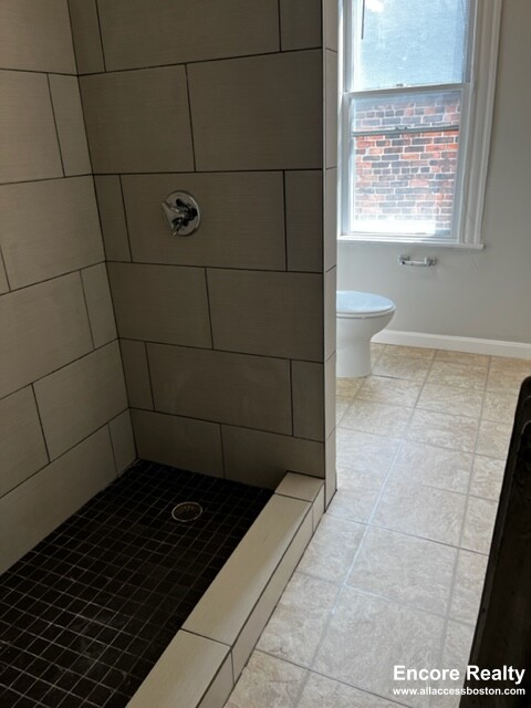 12 Pleasant St, Central Square