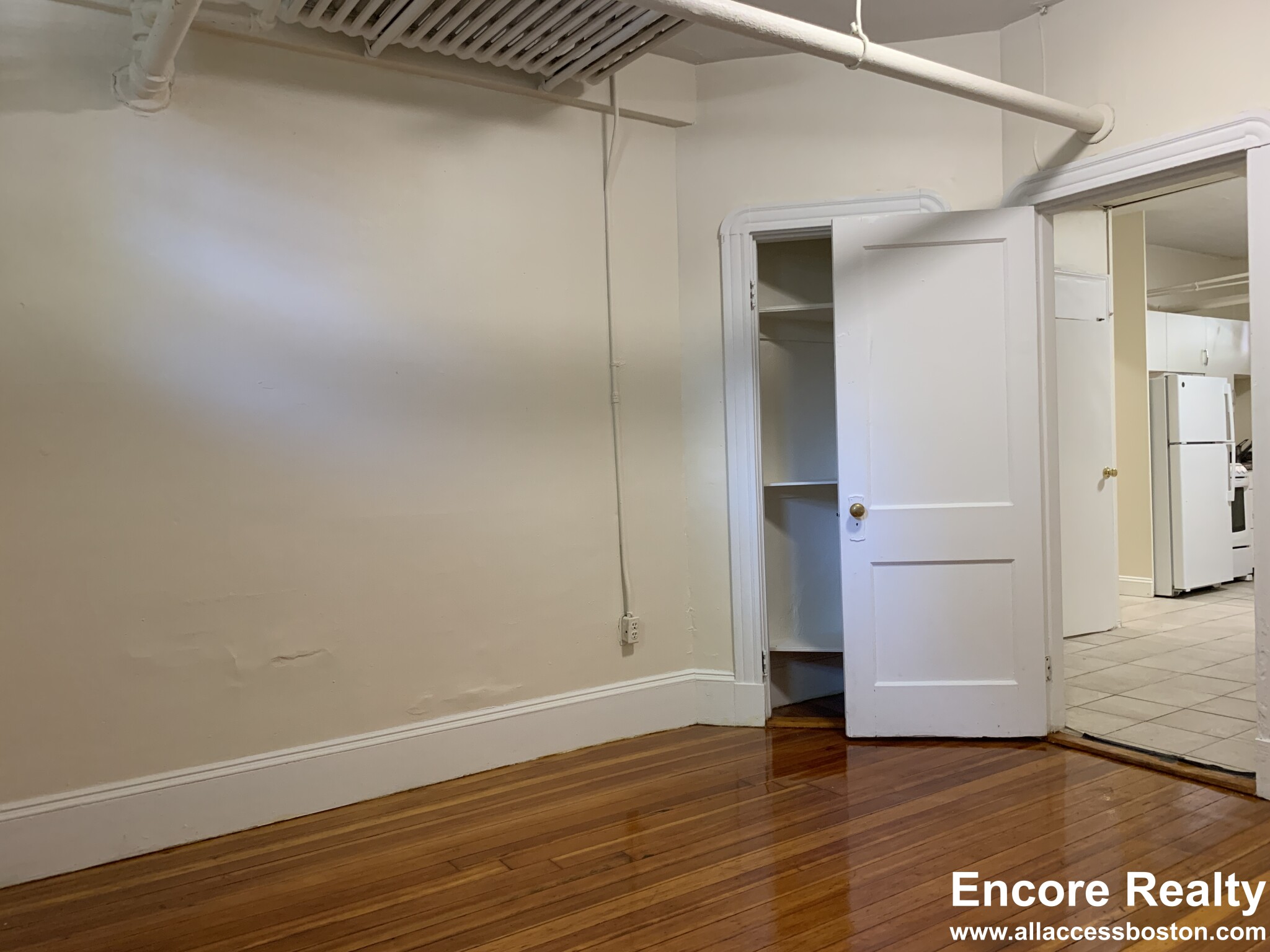 281 Saint Paul St, Coolidge Corner