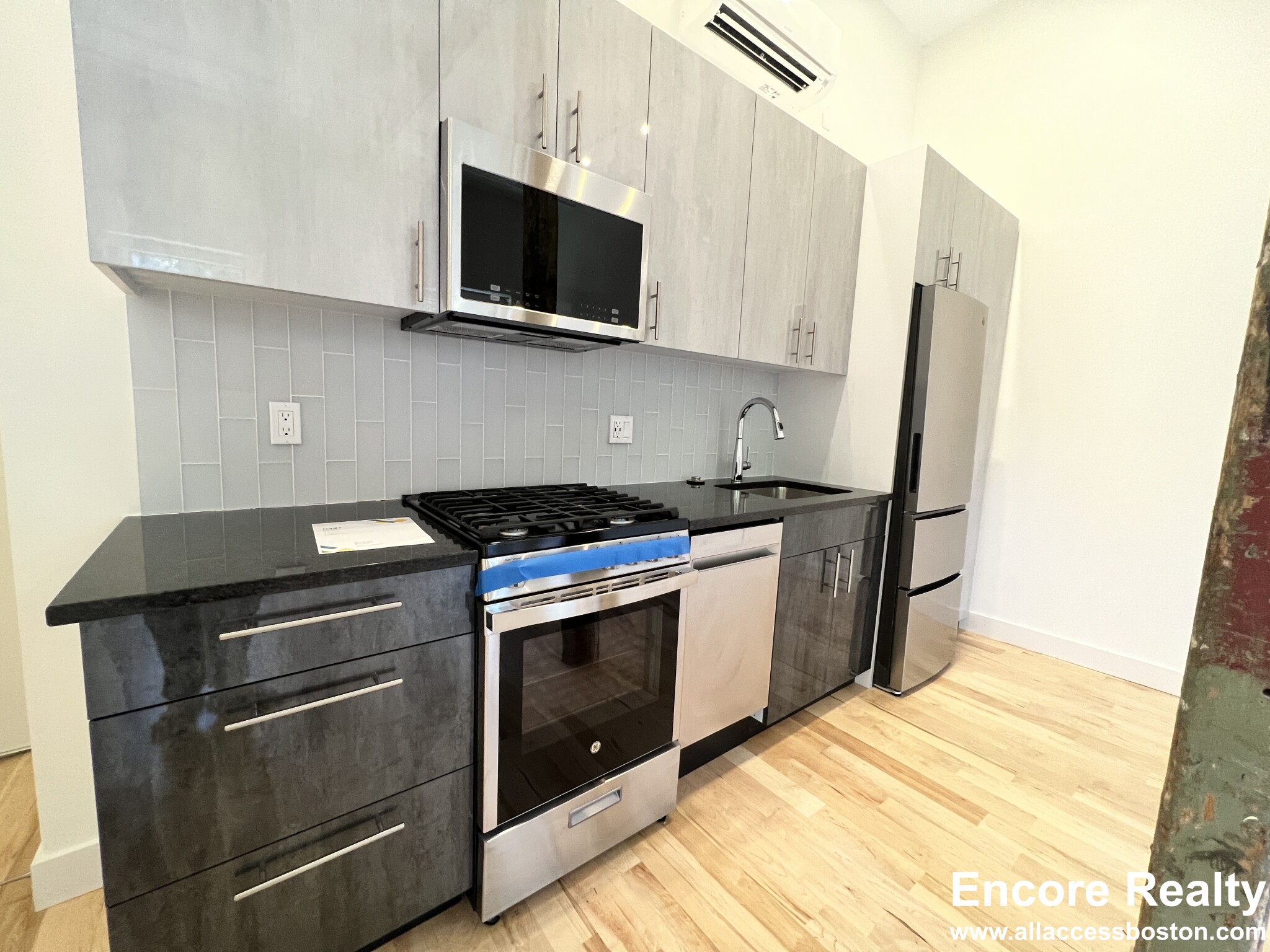 791 Tremont St, South End