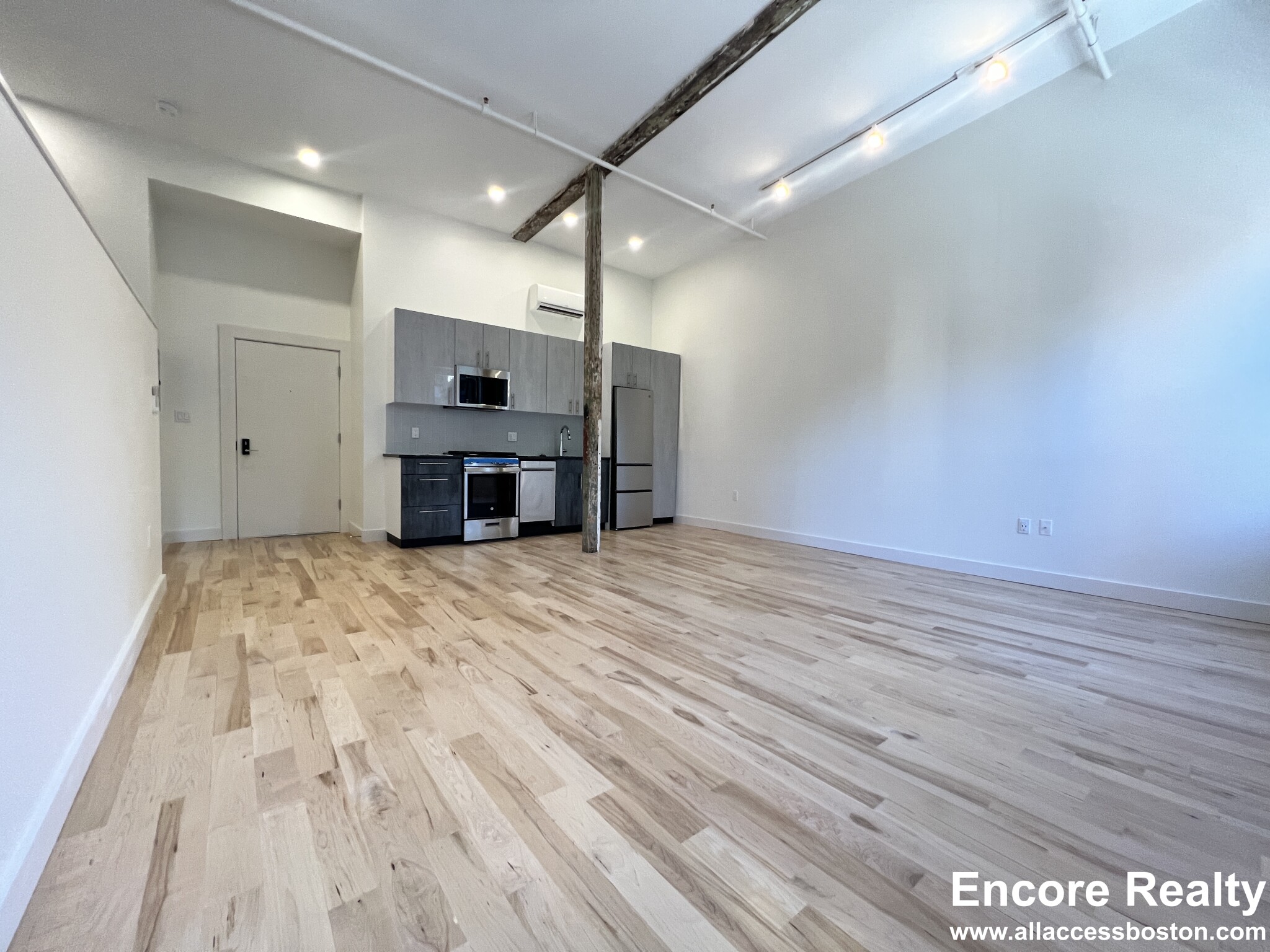 791 Tremont St, South End