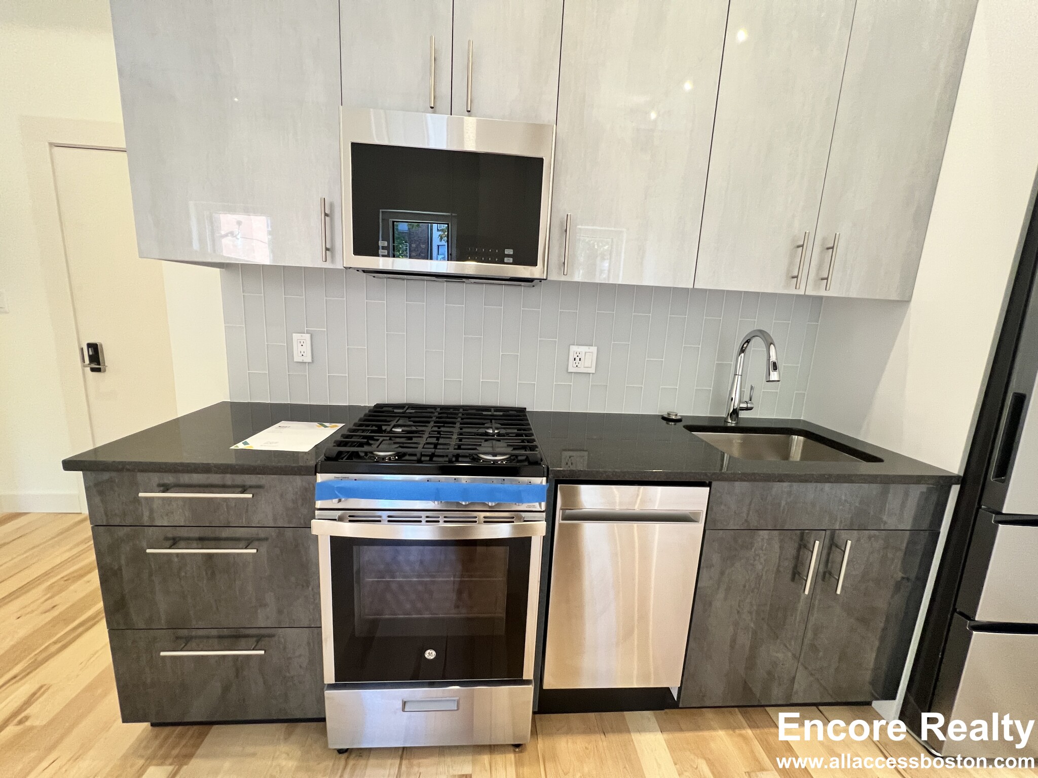 791 Tremont St, South End