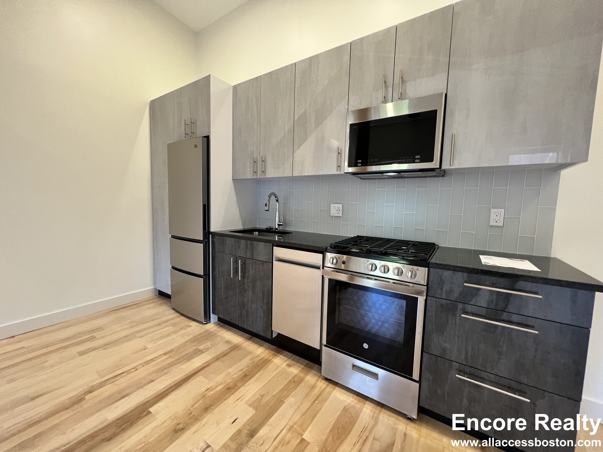 791 Tremont St, Roxbury