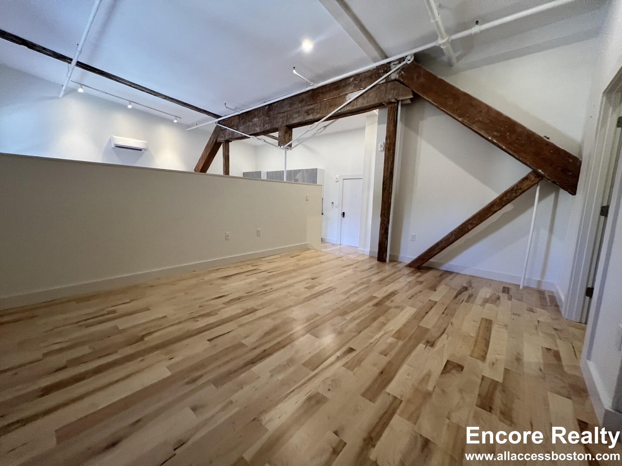 791 Tremont St, Roxbury