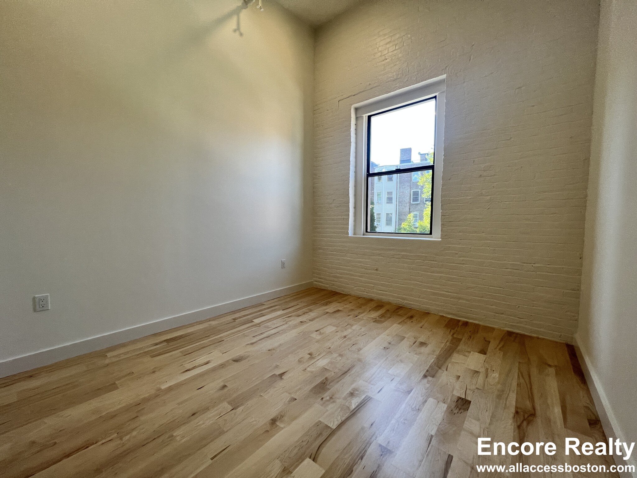 791 Tremont St, South End