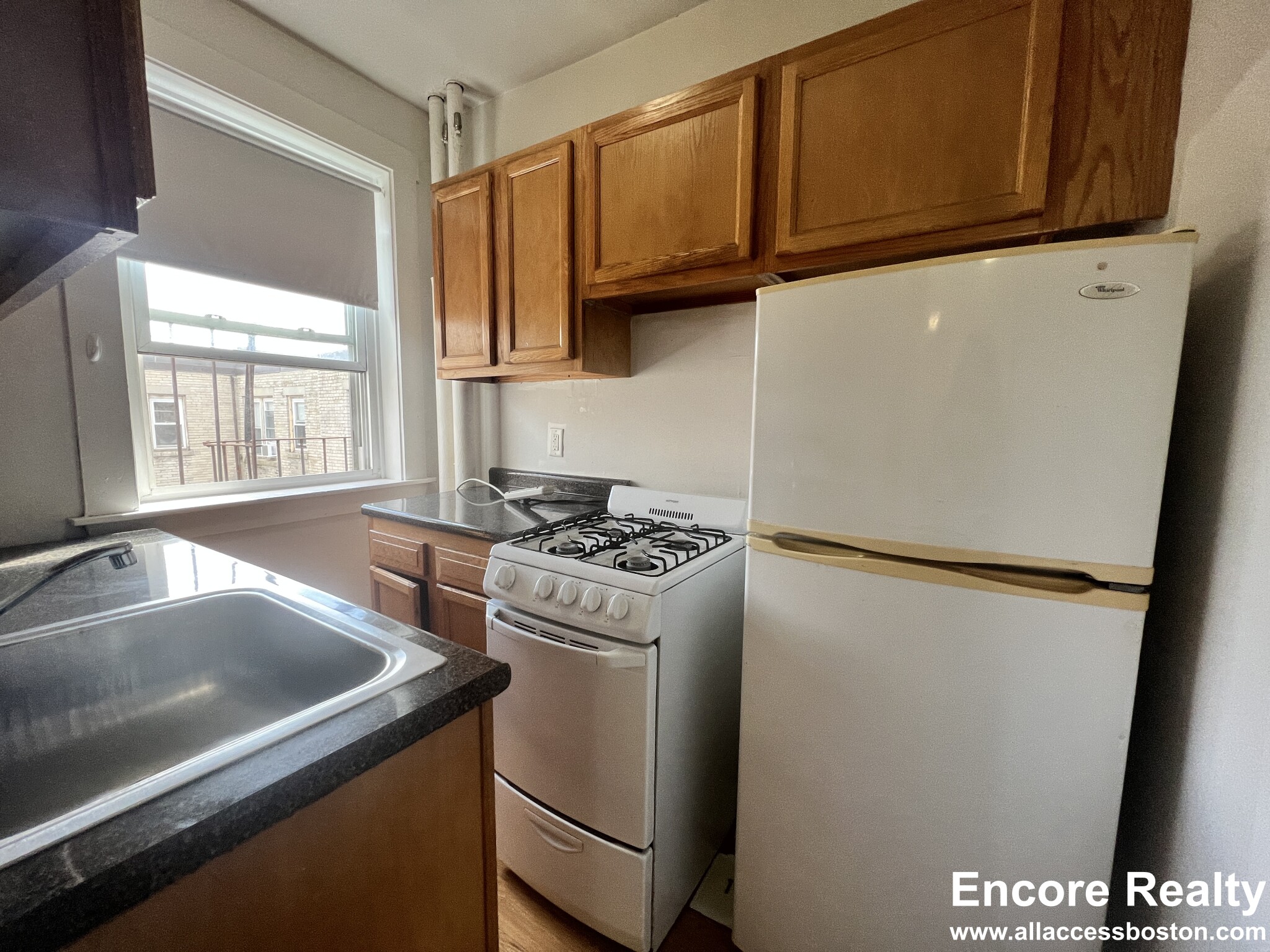 1192 Boylston St, Fenway