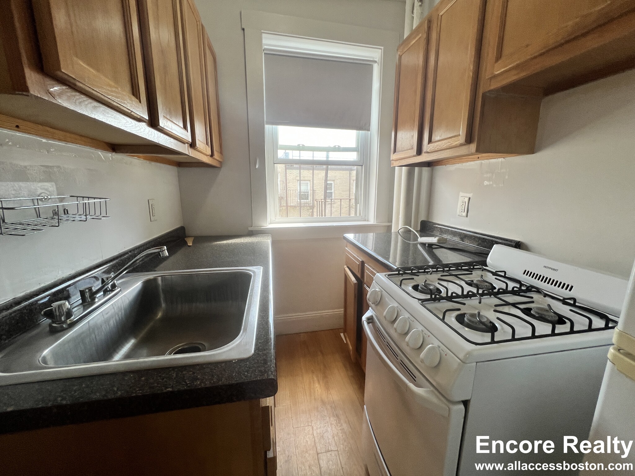 1192 Boylston St, Fenway