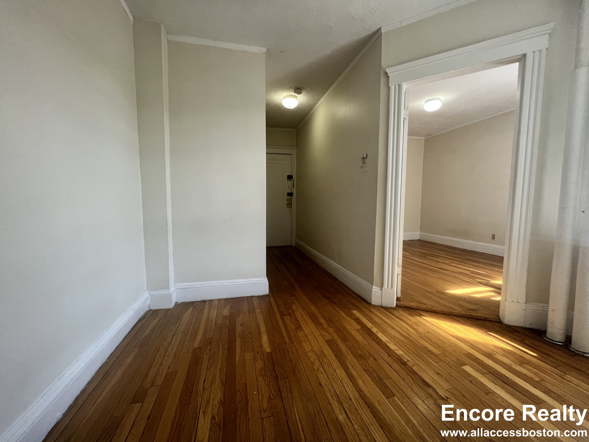 1192 Boylston St, Fenway