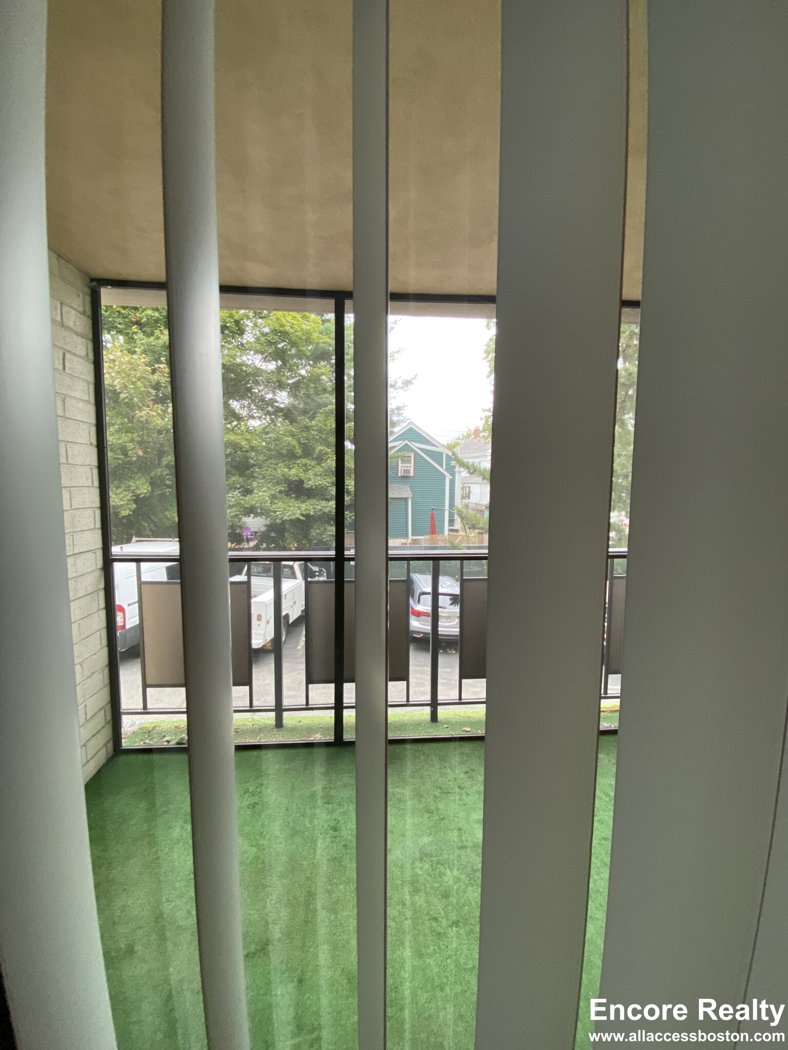 385 Massachusetts Ave, Arlington