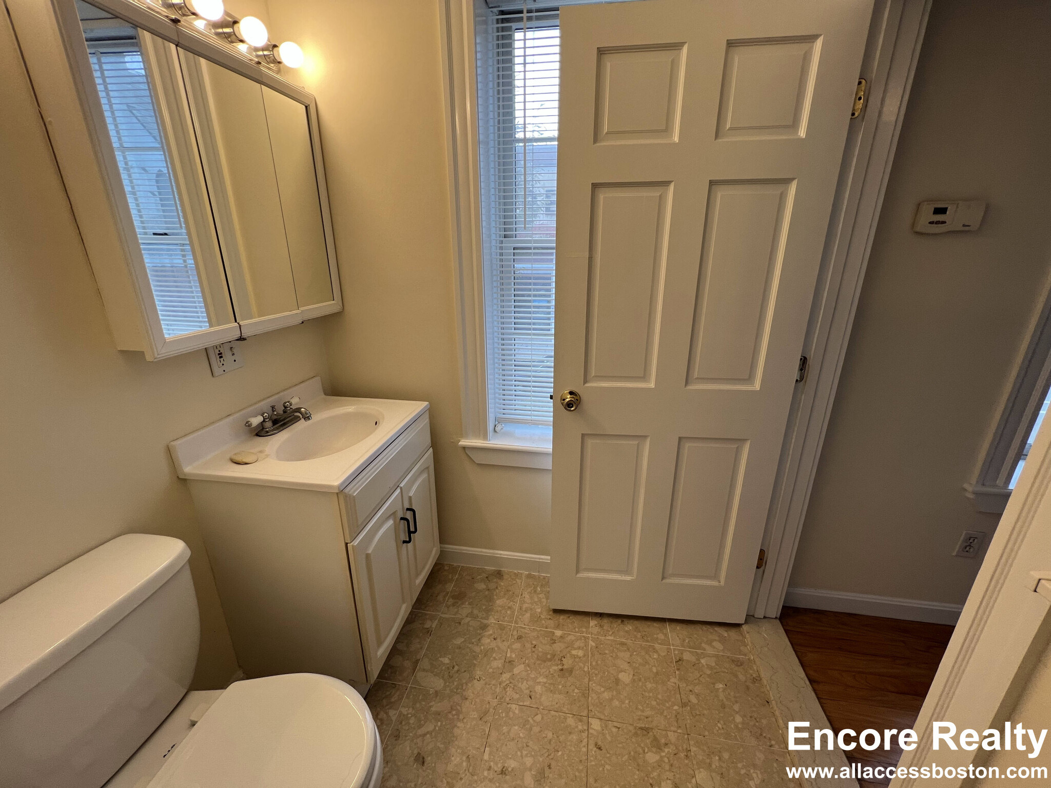 10 Bishop Richard Allen Dr, Central Square