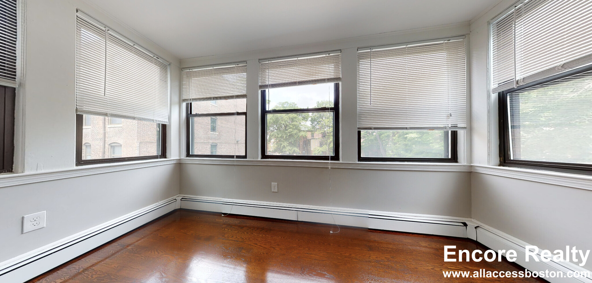 12 Stearns Rd, Coolidge Corner