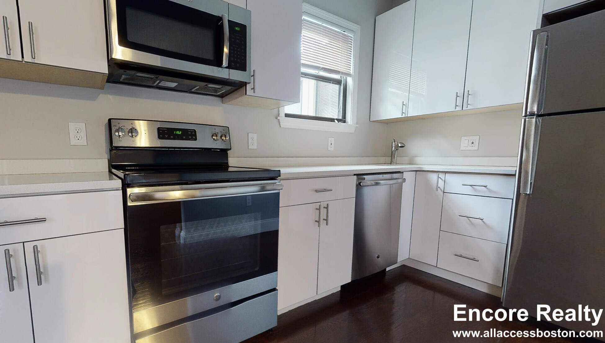 12 Stearns Rd, Coolidge Corner