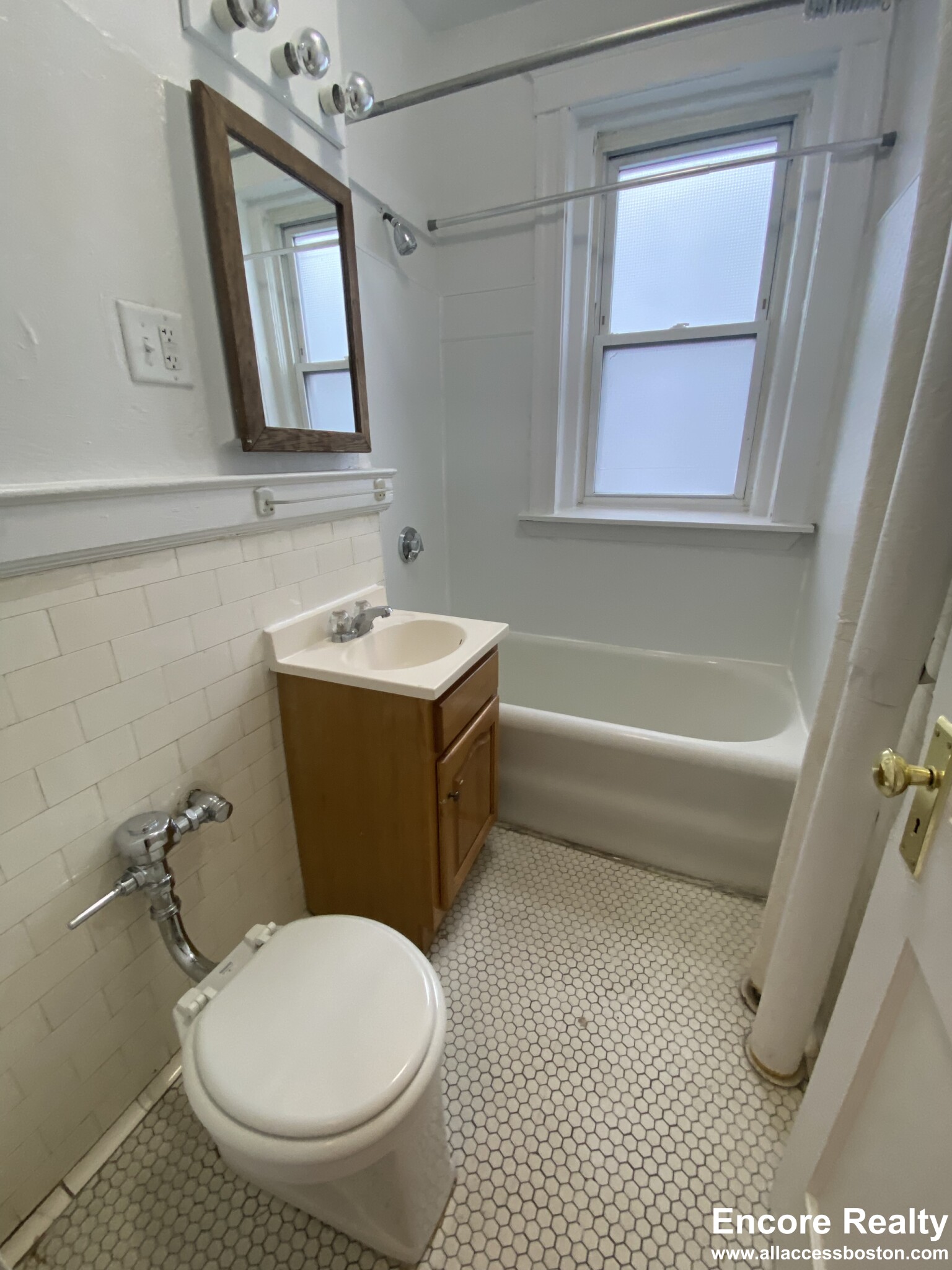 1163 Boylston St, Fenway