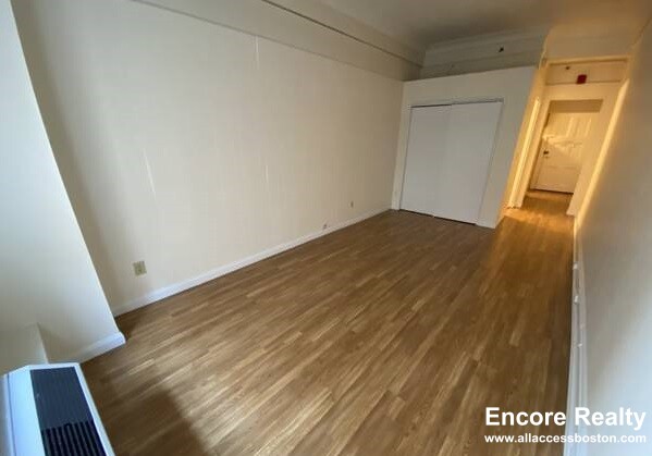 62 Boylston St, Back Bay