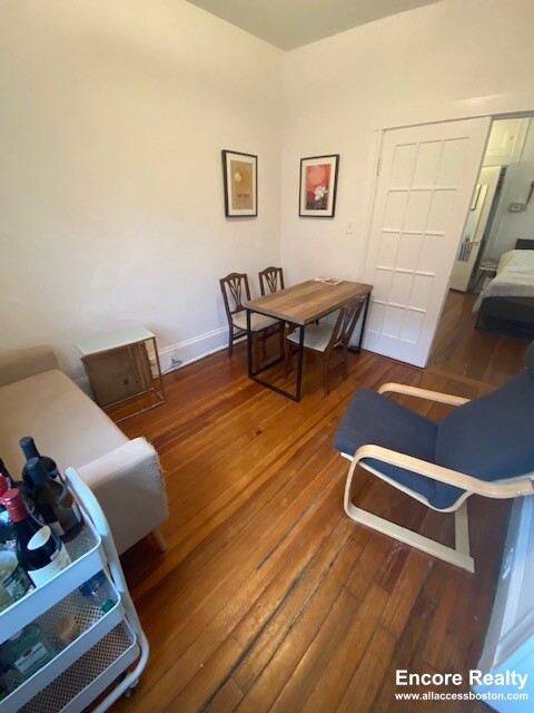 20 Garden St, Beacon Hill