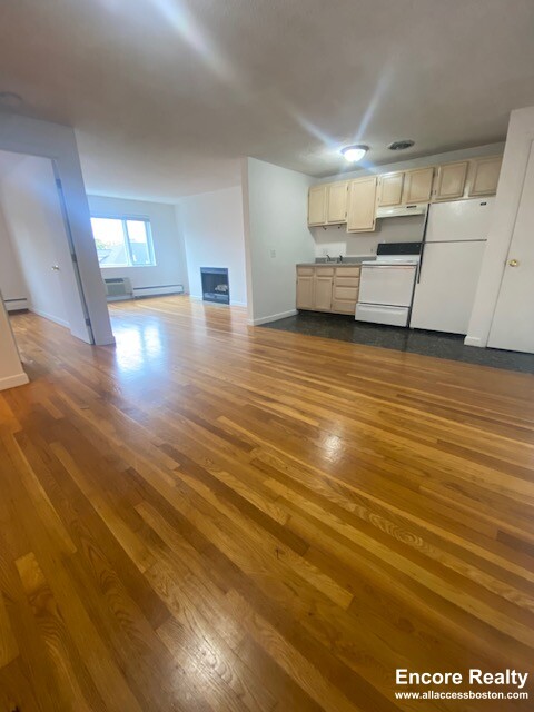 50 Evergreen St, Jamaica Plain