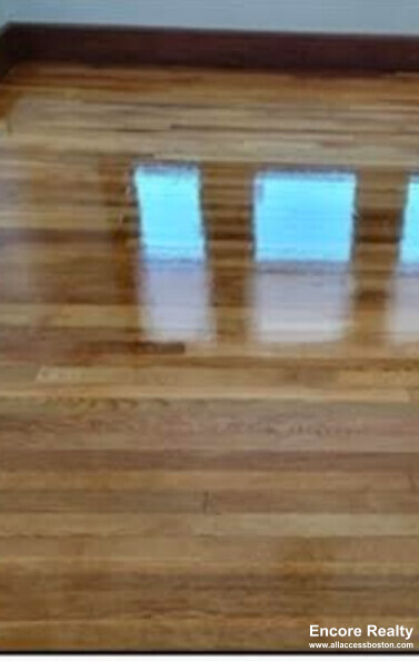 305 Beech St, Roslindale