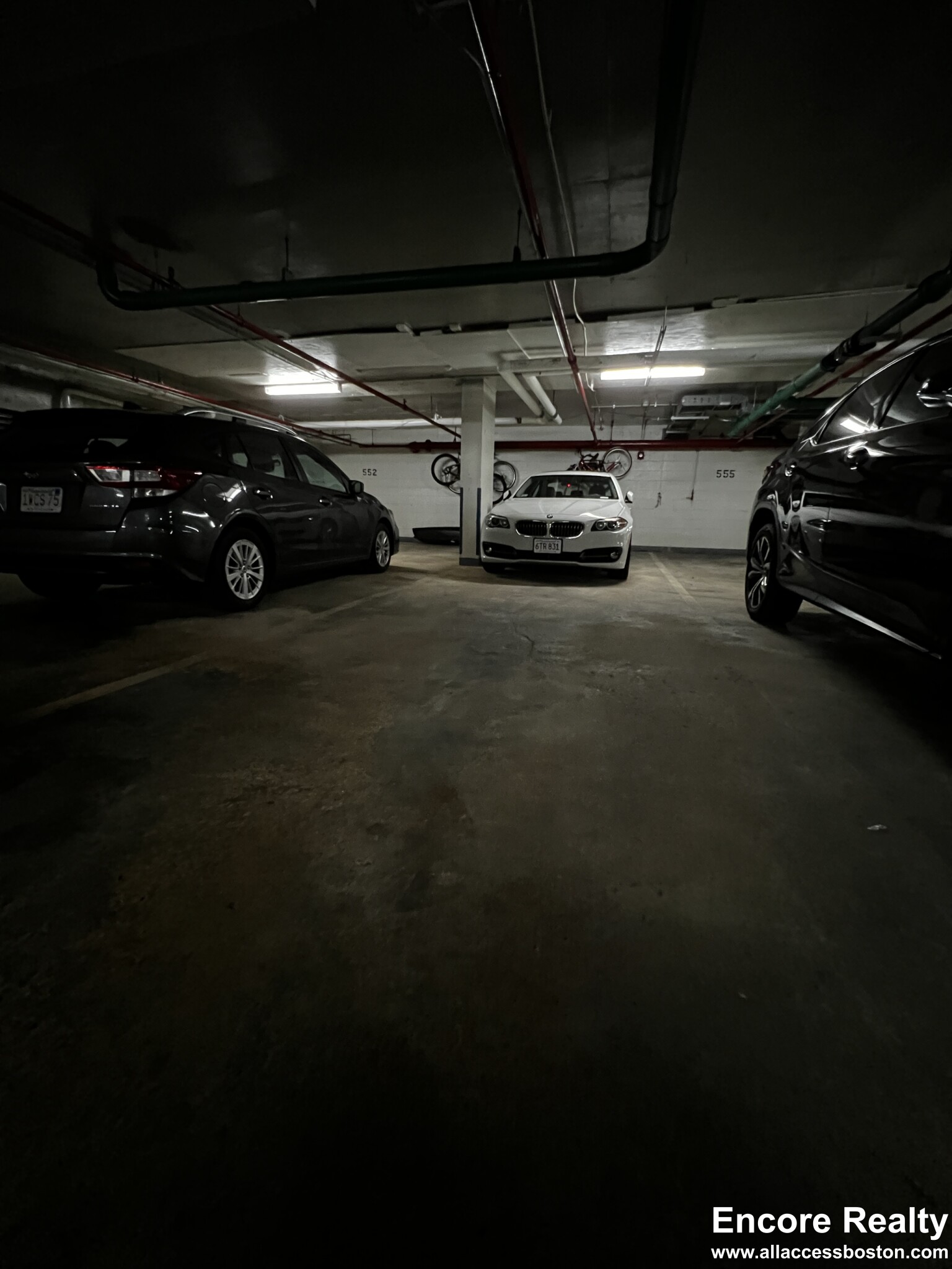 77 Pond Ave, Washington Square