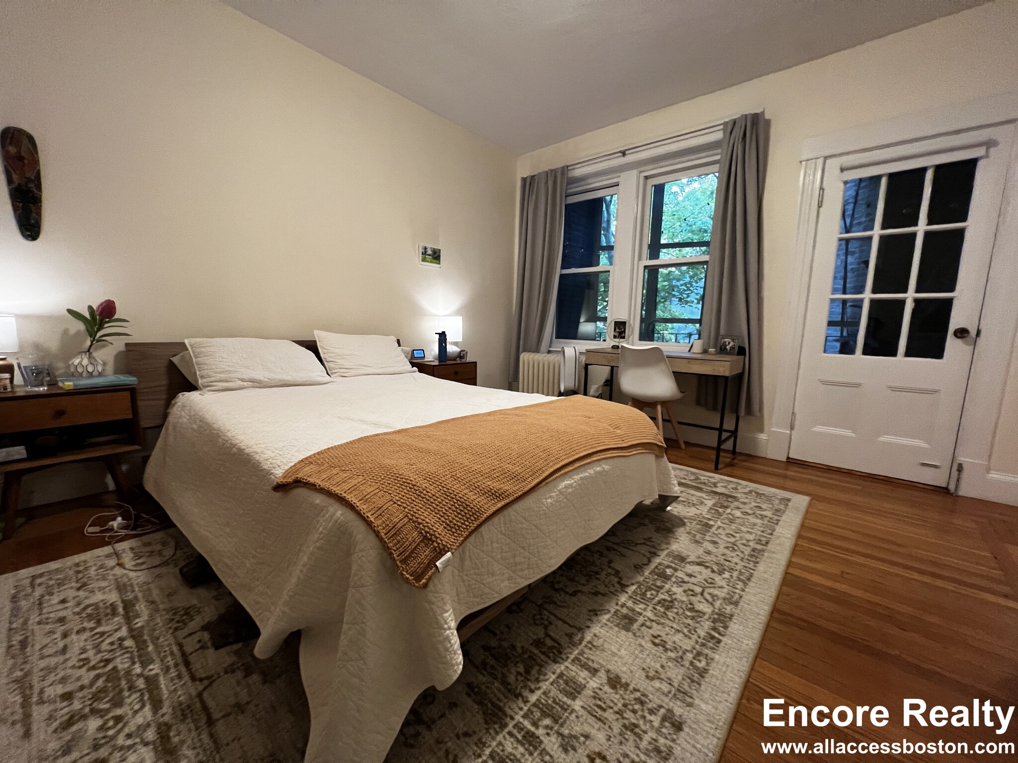 33 Stearns Rd, Coolidge Corner