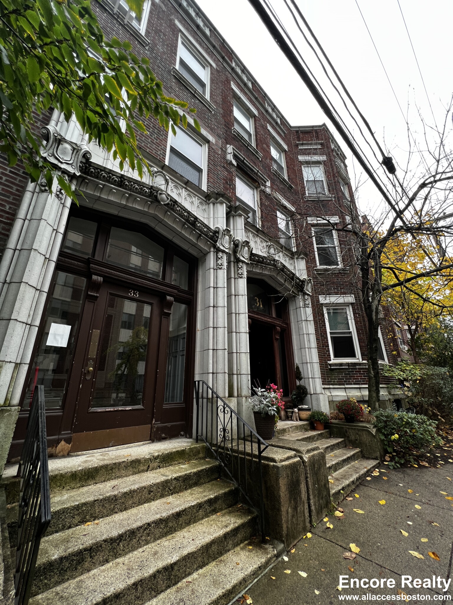 33 Stearns Rd, Coolidge Corner