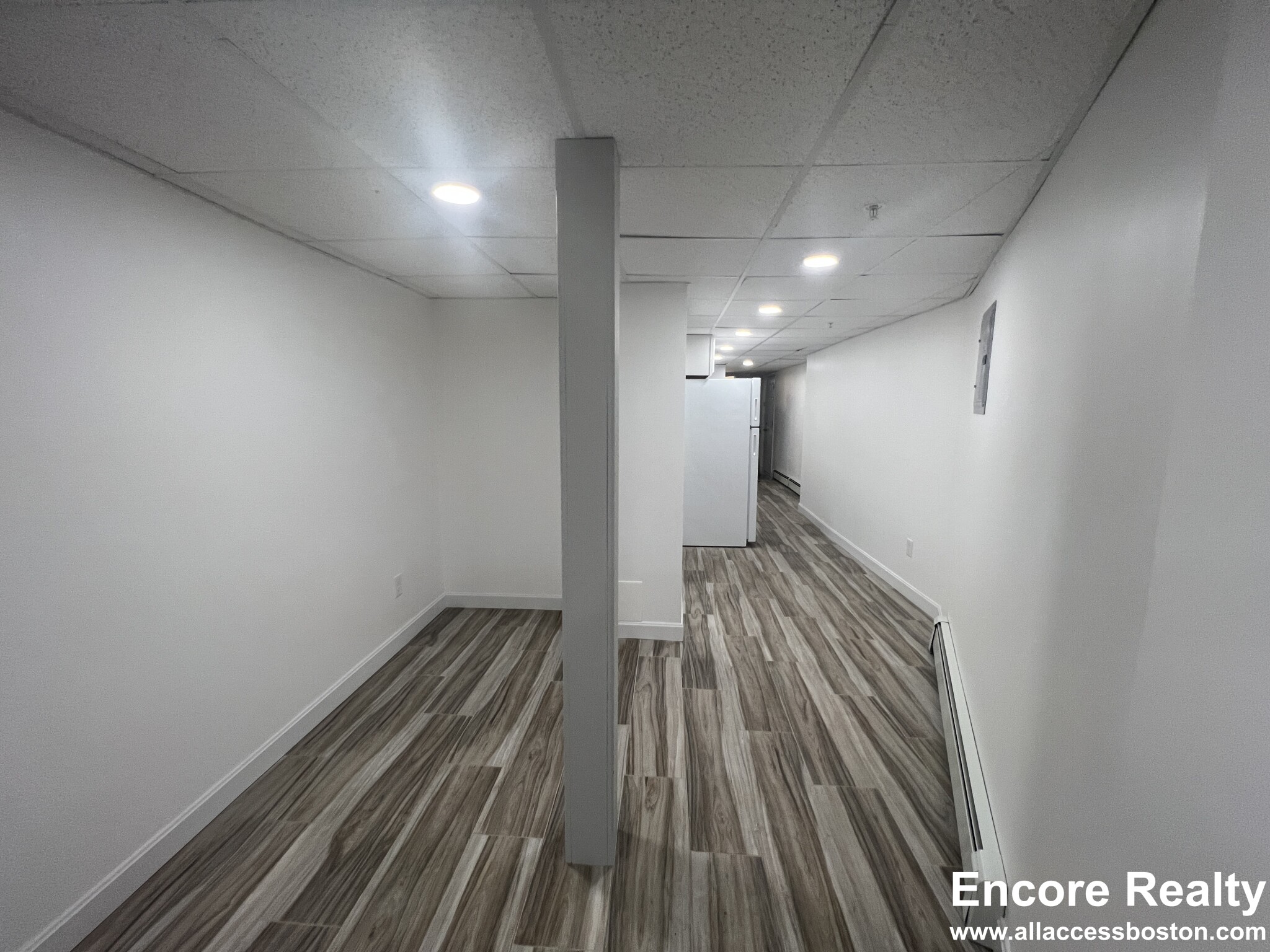 376 Riverway, Mission Hill