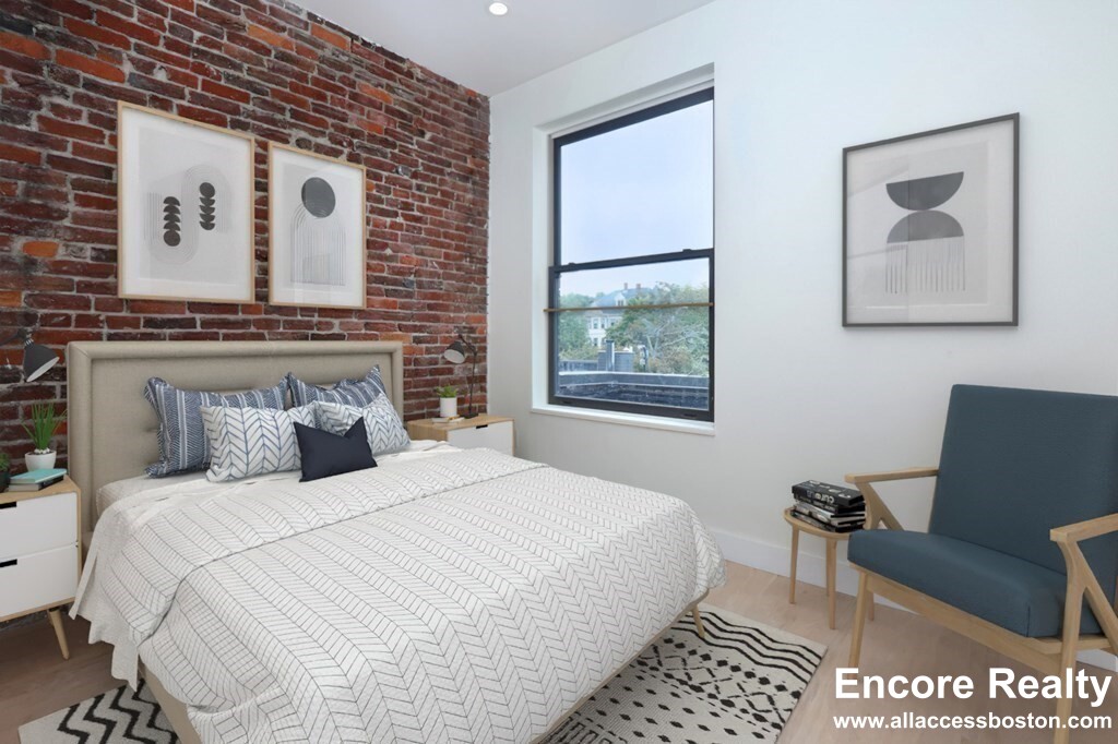 37 Harvard St, Brookline Village