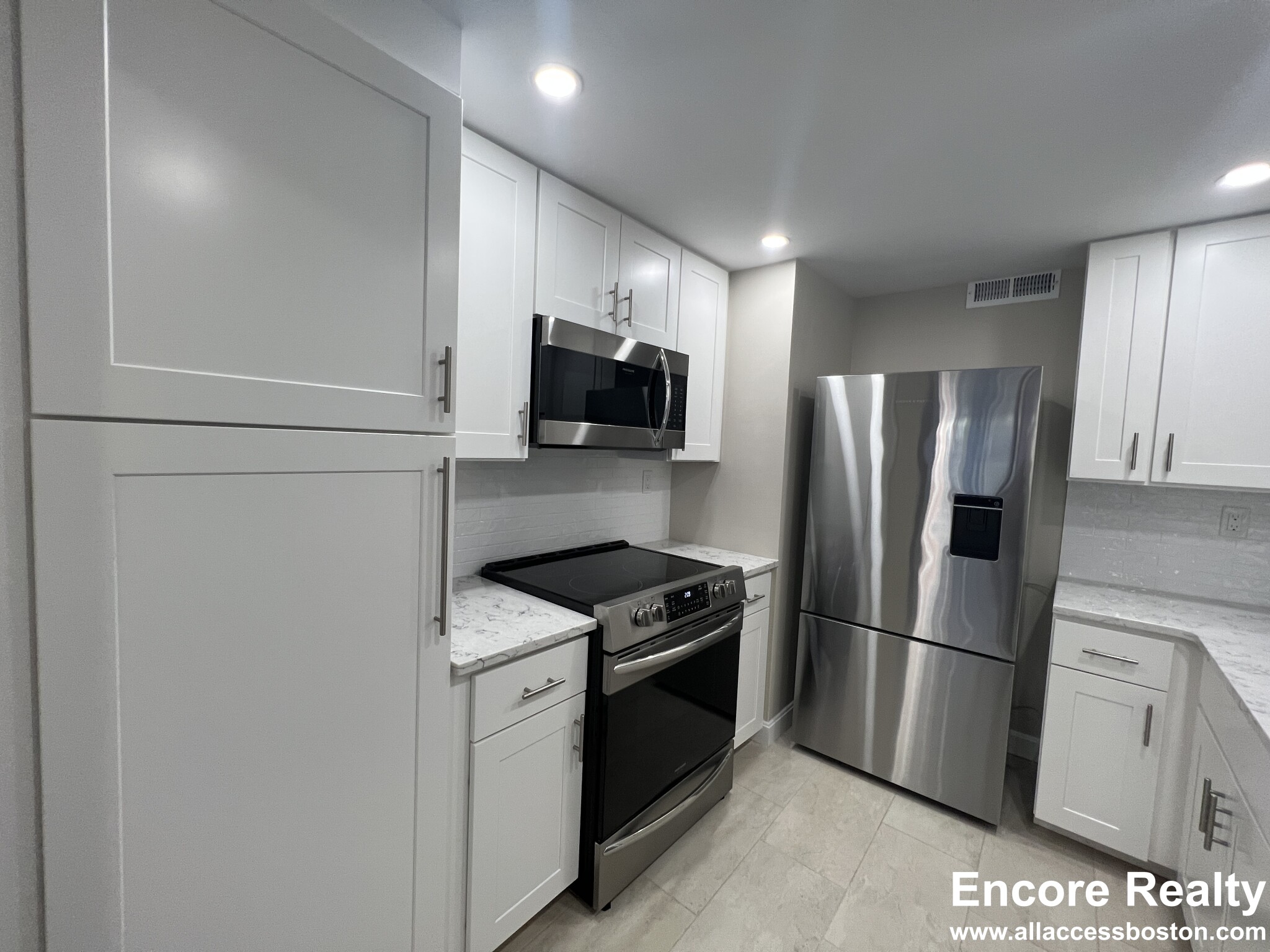 1501 Beacon St, Coolidge Corner