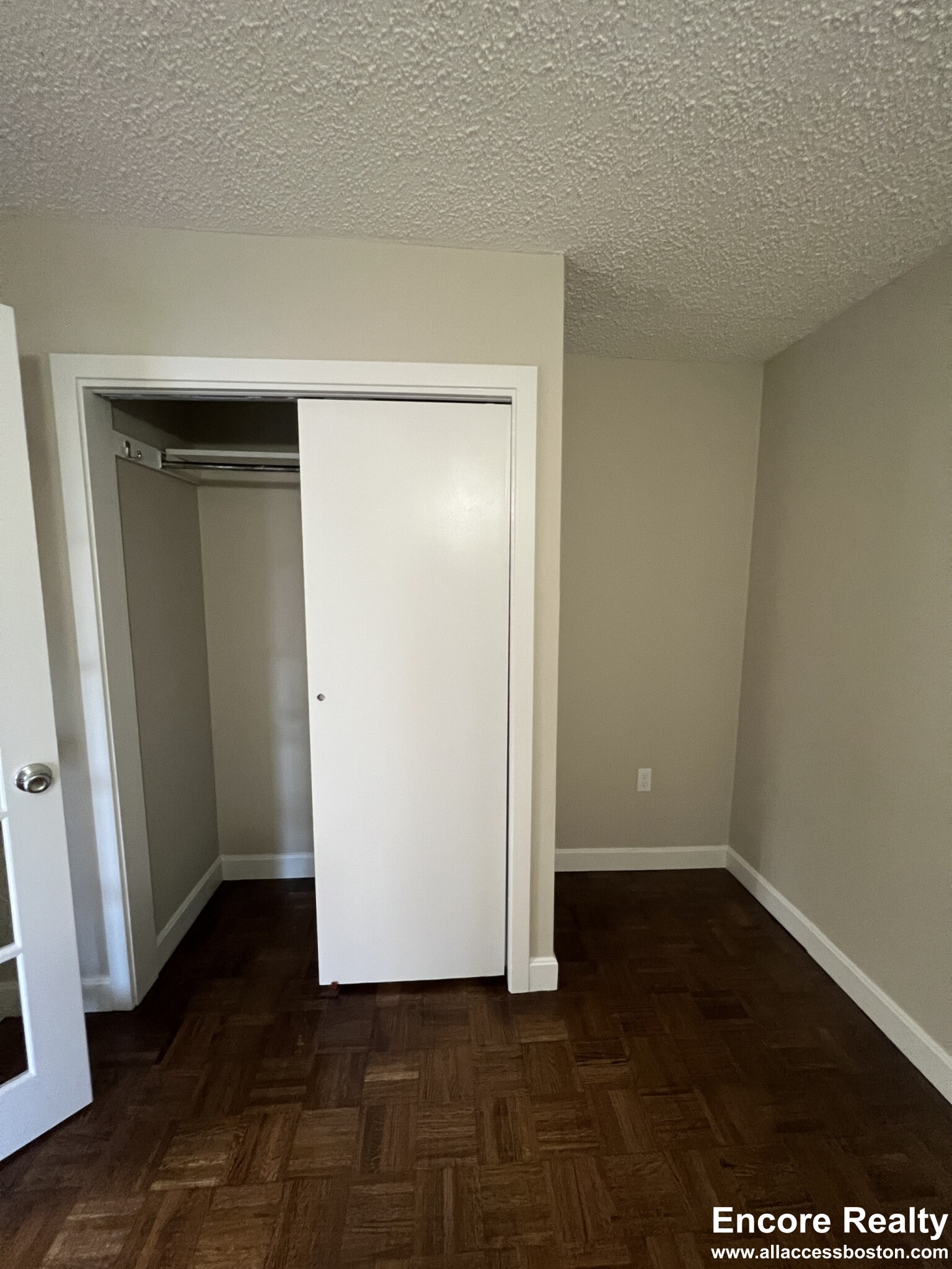 1501 Beacon St, Coolidge Corner