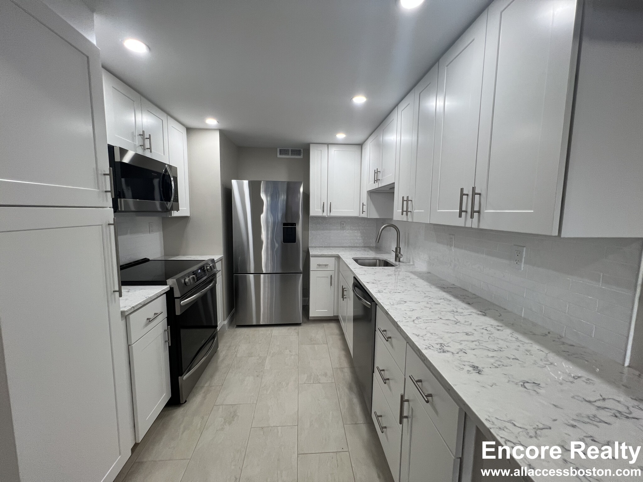 1501 Beacon St, Coolidge Corner