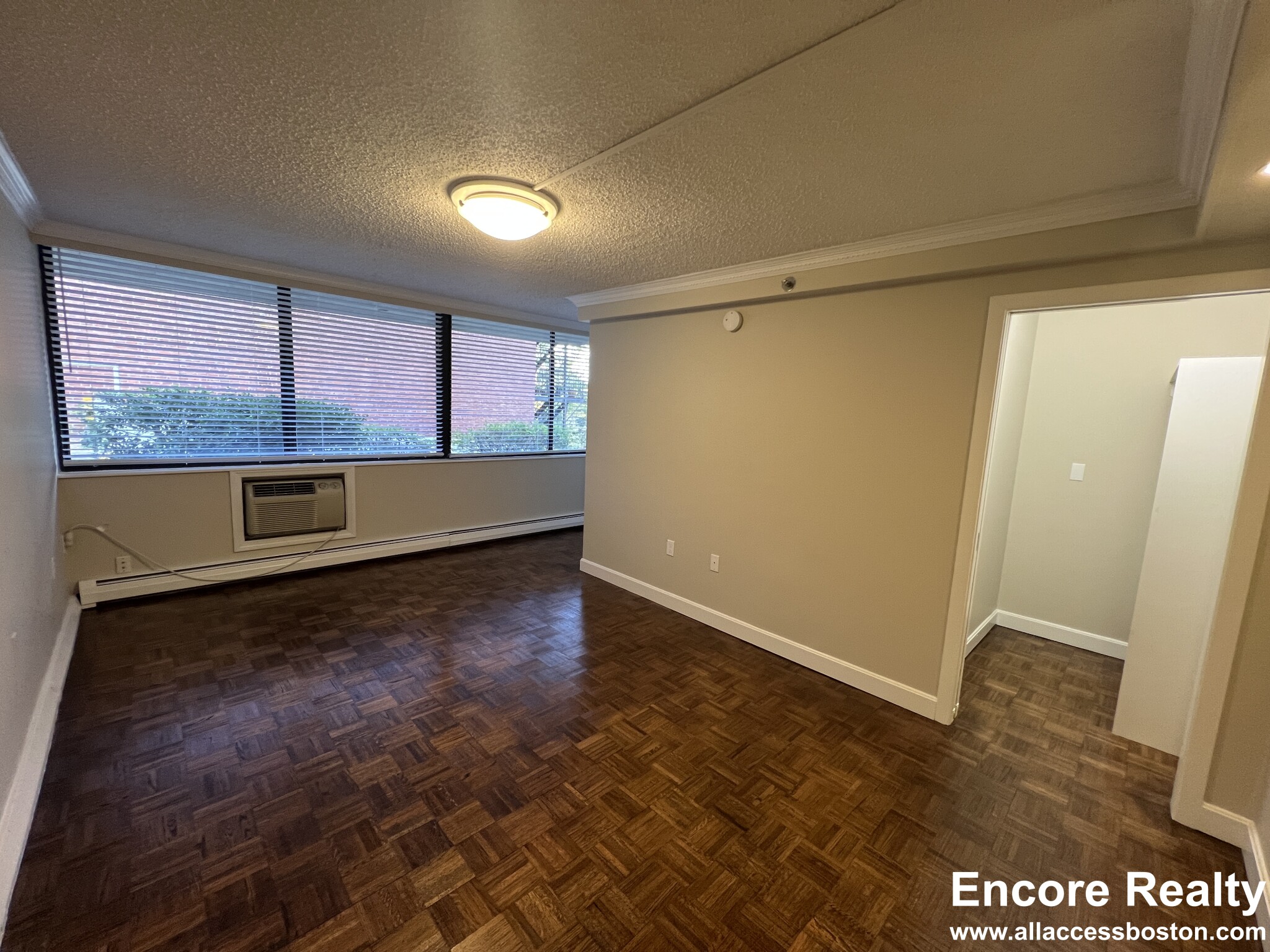 1501 Beacon St, Coolidge Corner