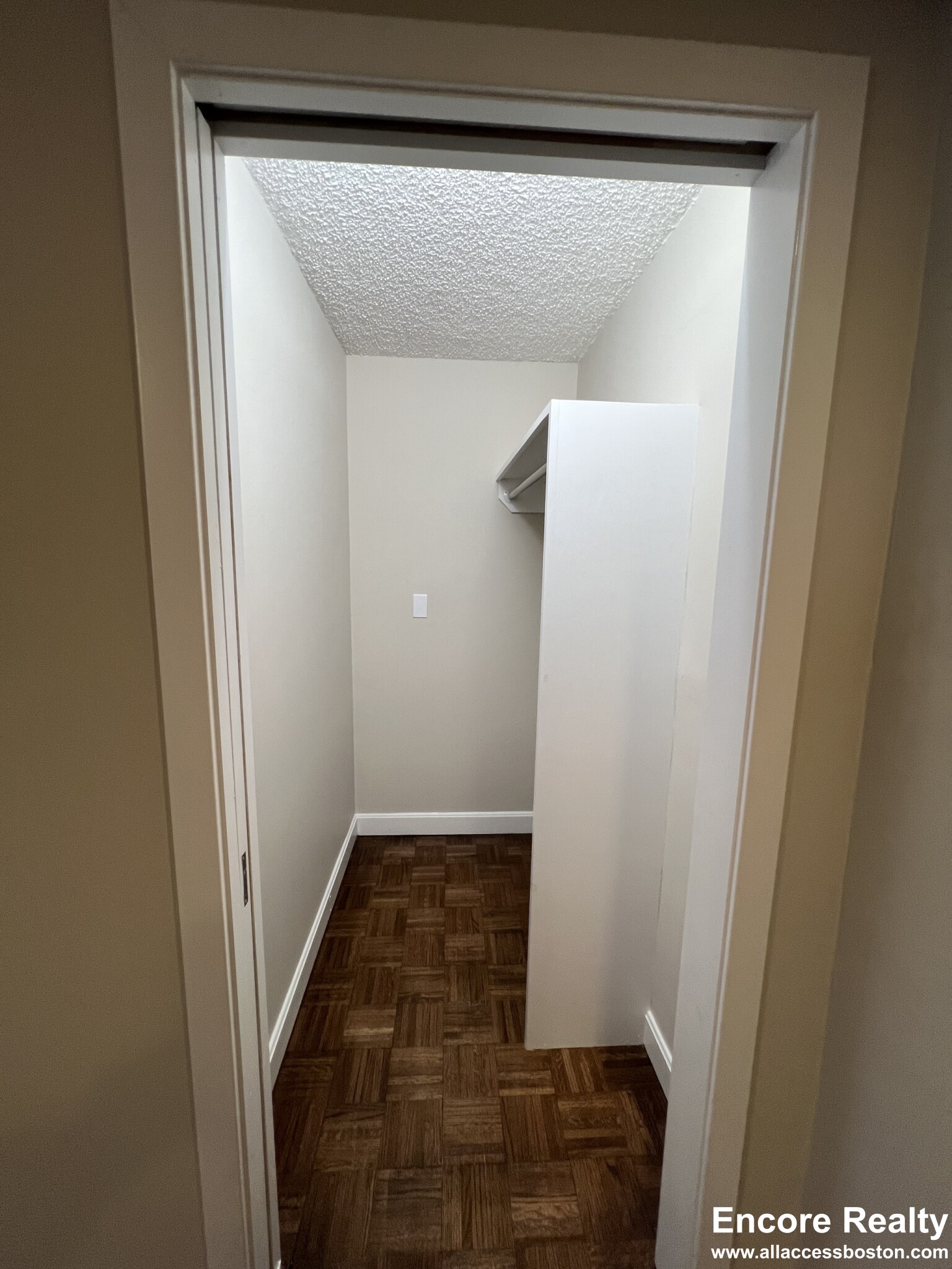 1501 Beacon St, Coolidge Corner