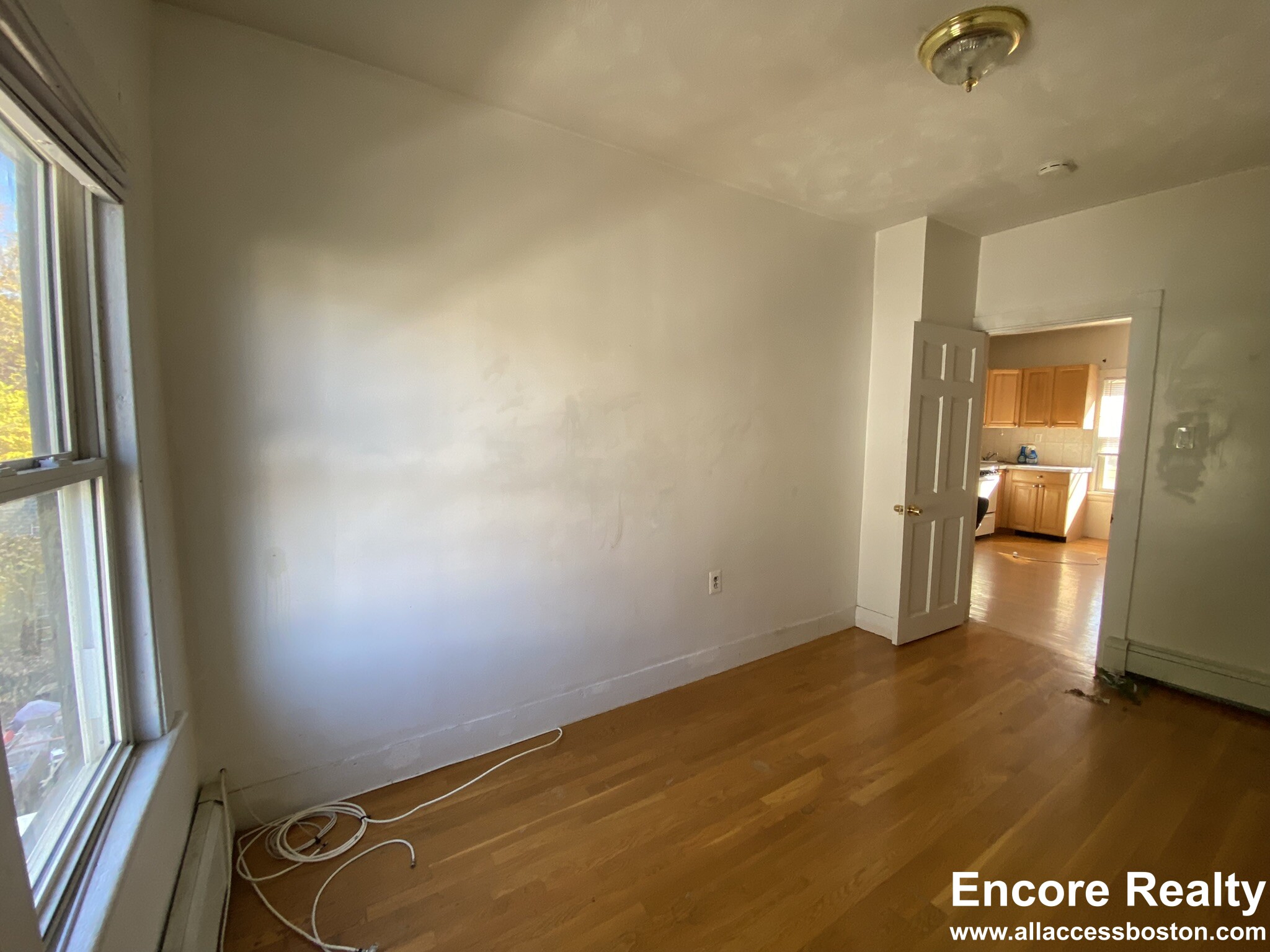 11 Snow St, Brighton