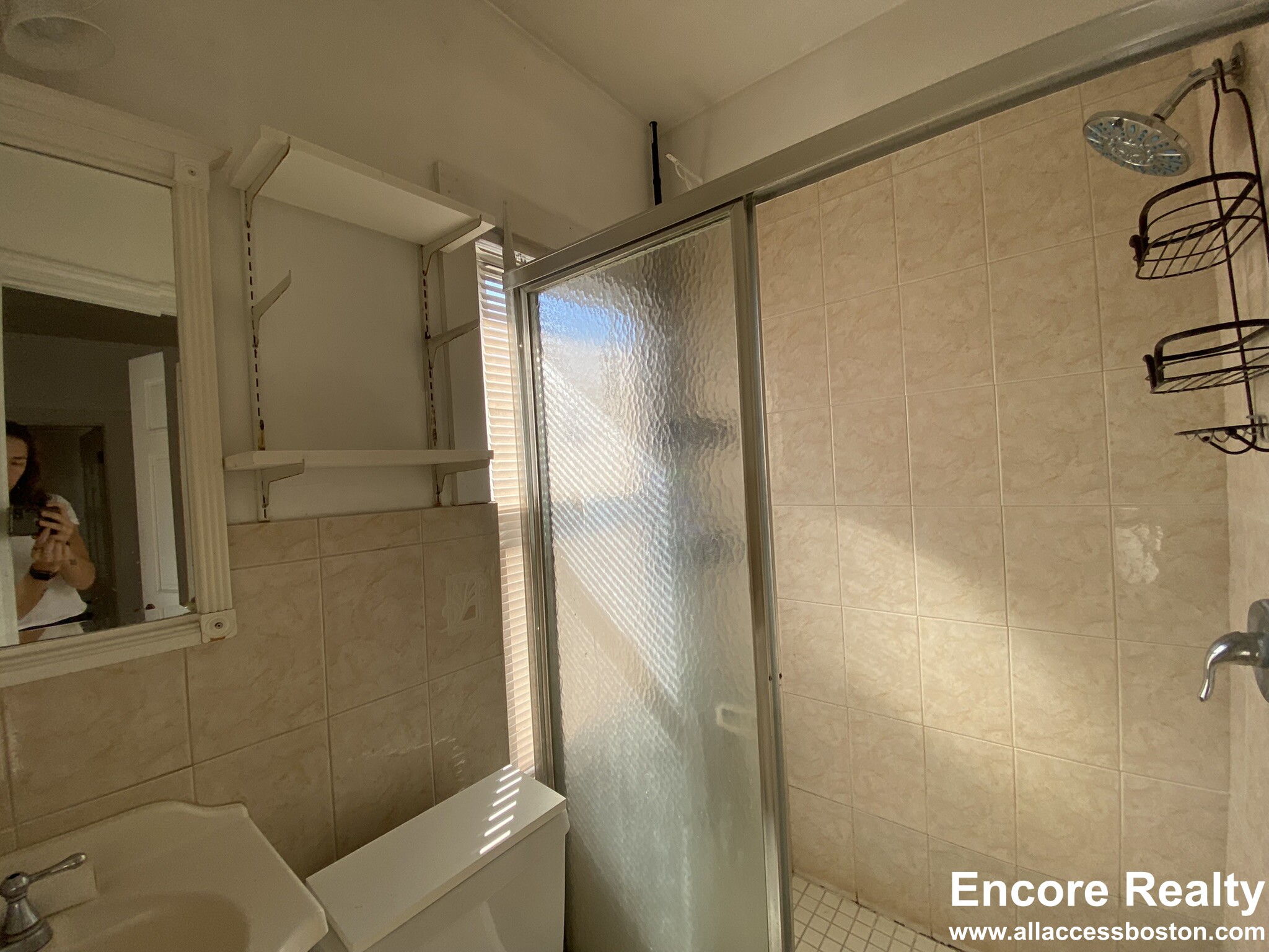 11 Snow St, Brighton