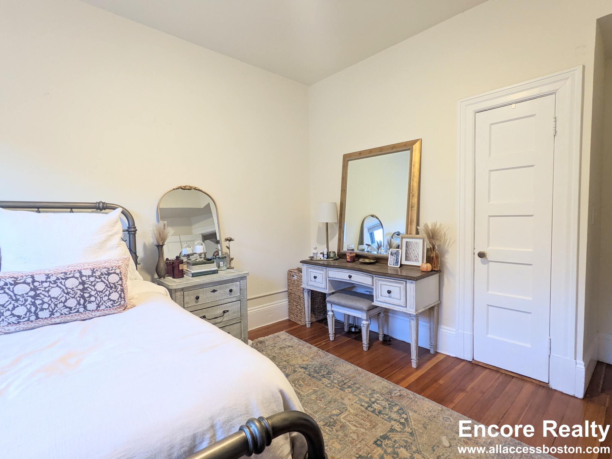 1463 Beacon St, Griggs Park