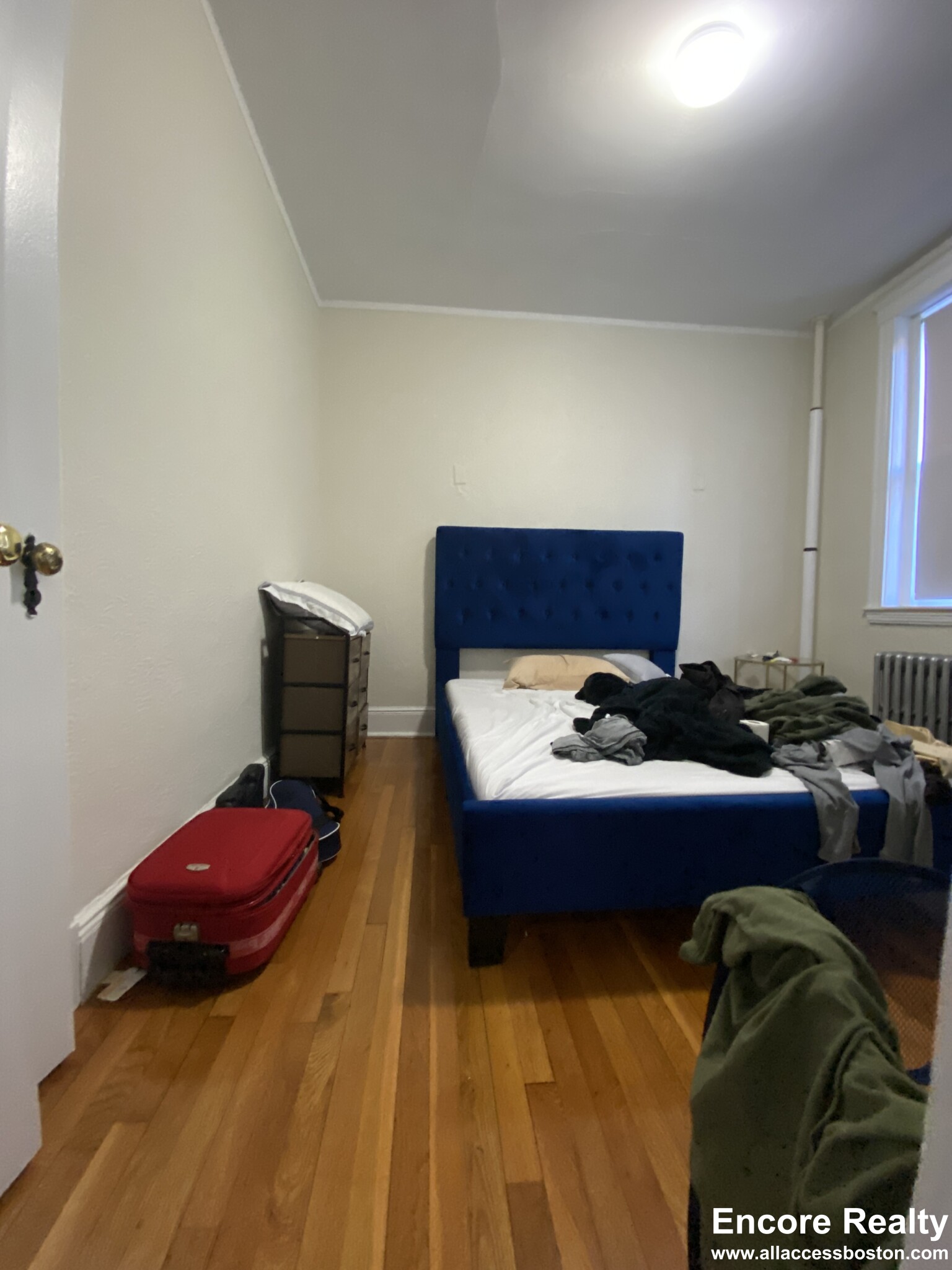 1800 Commonwealth Ave, Brighton