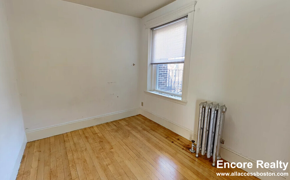 46 Westland Ave, Fenway