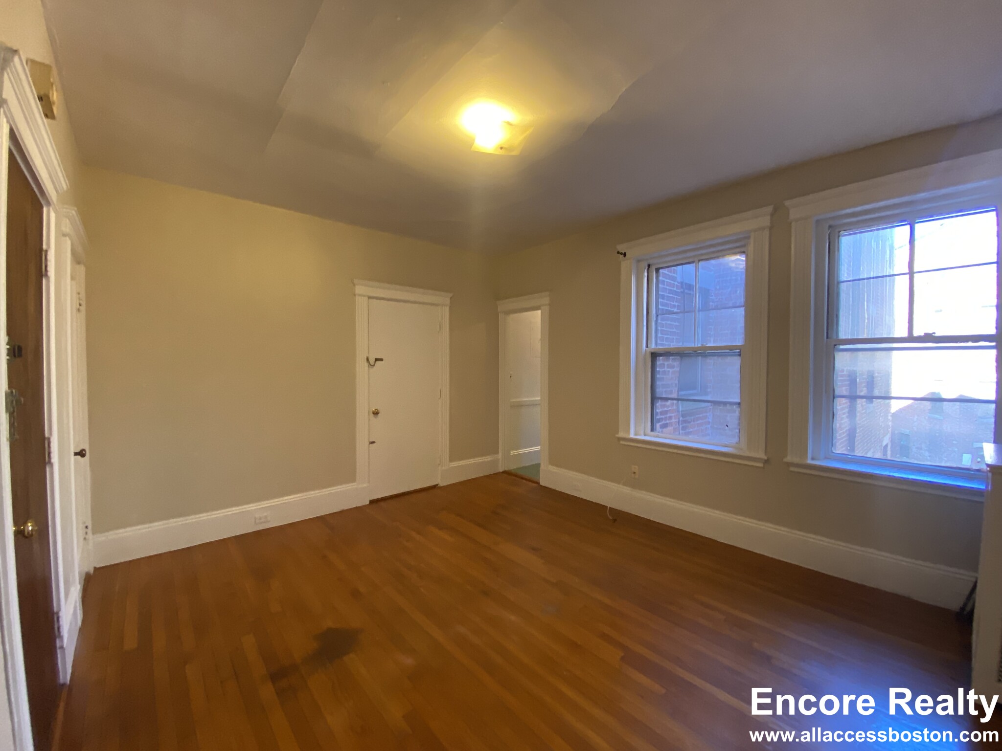 93 Marion St, Coolidge Corner