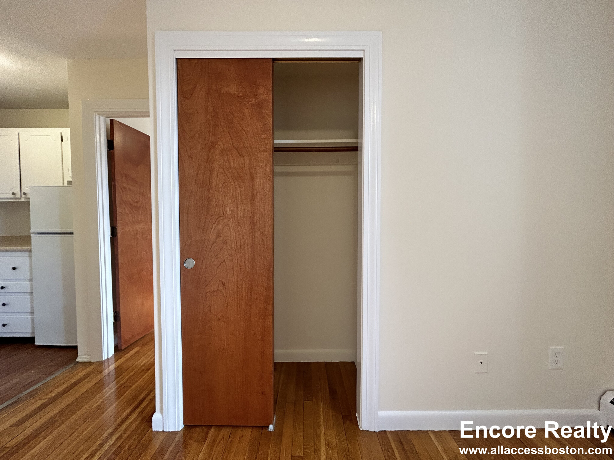 180 North Beacon St, Allston