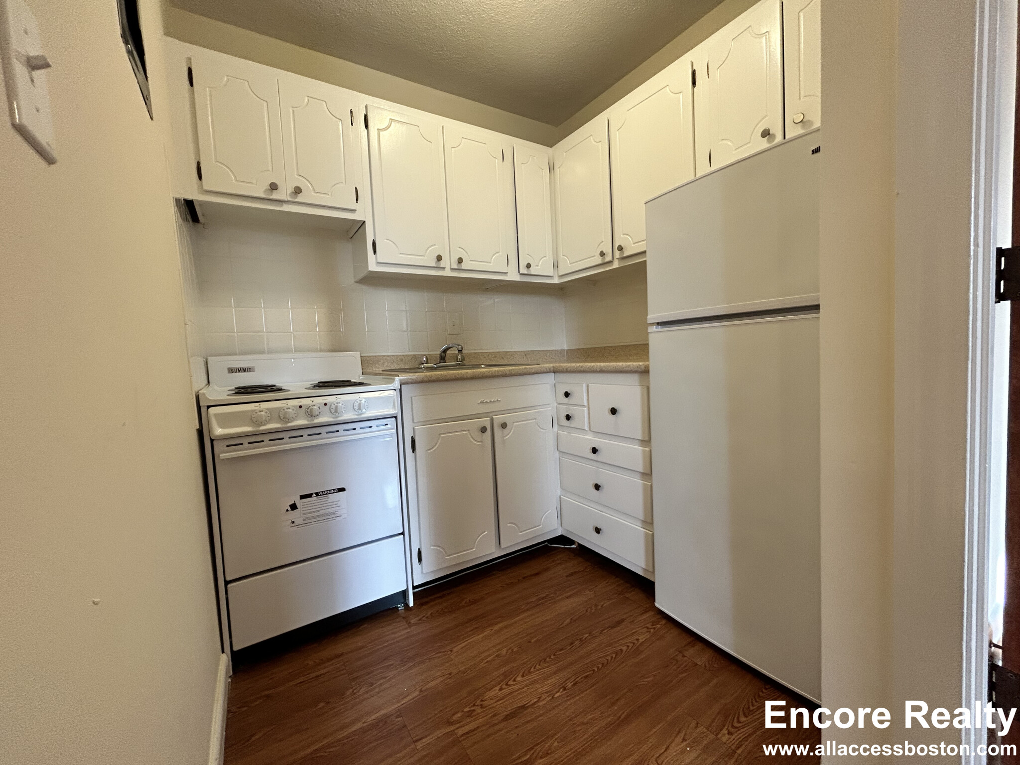 180 North Beacon St, Allston