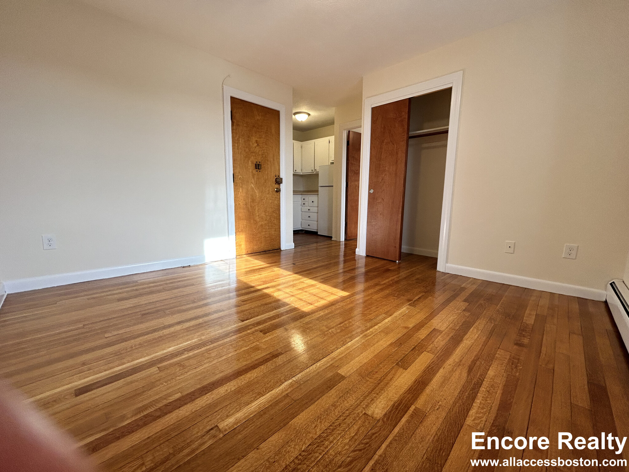 180 North Beacon St, Allston