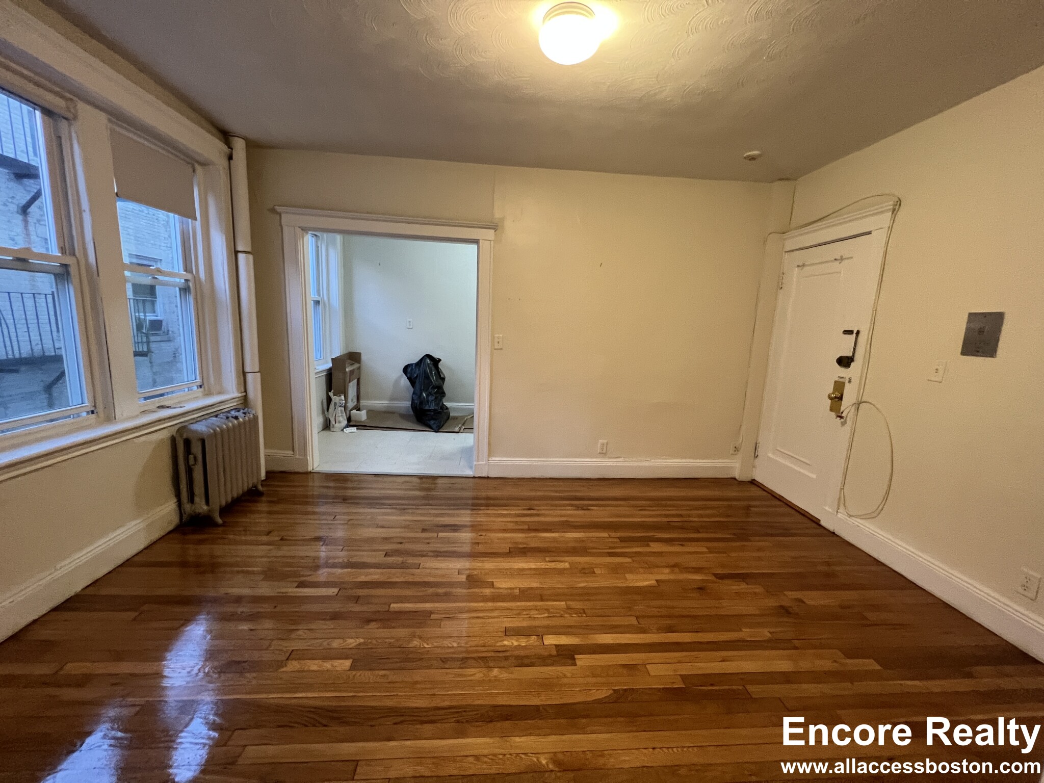 109 Brainerd Rd, Allston