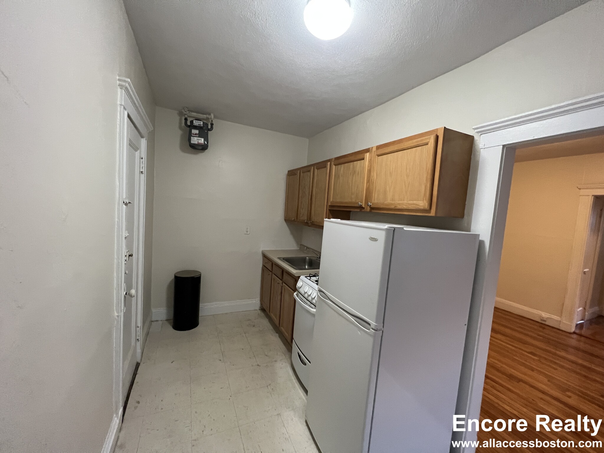 109 Brainerd Rd, Allston