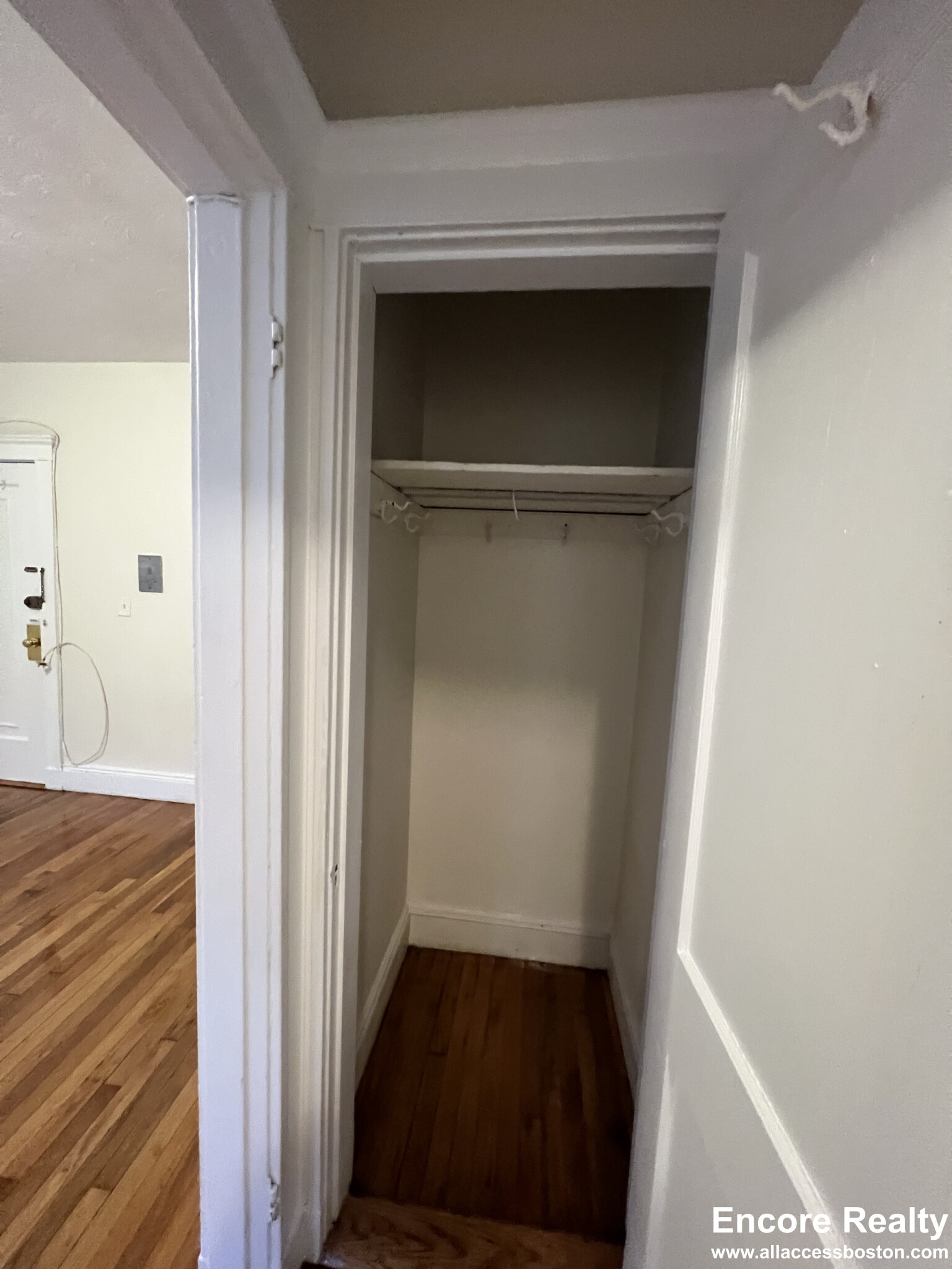 109 Brainerd Rd, Allston