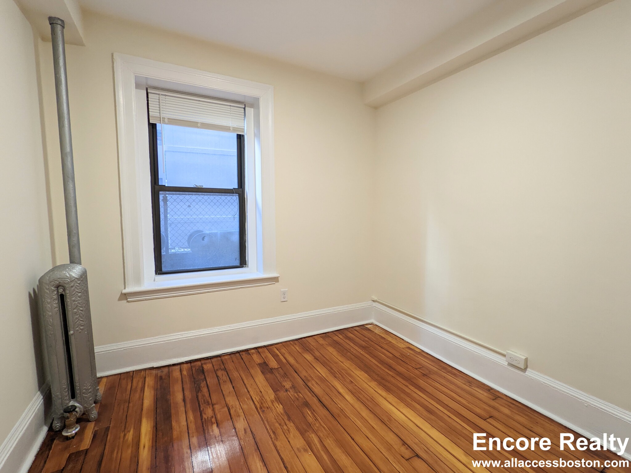 885 Massachusetts Ave, Central Square